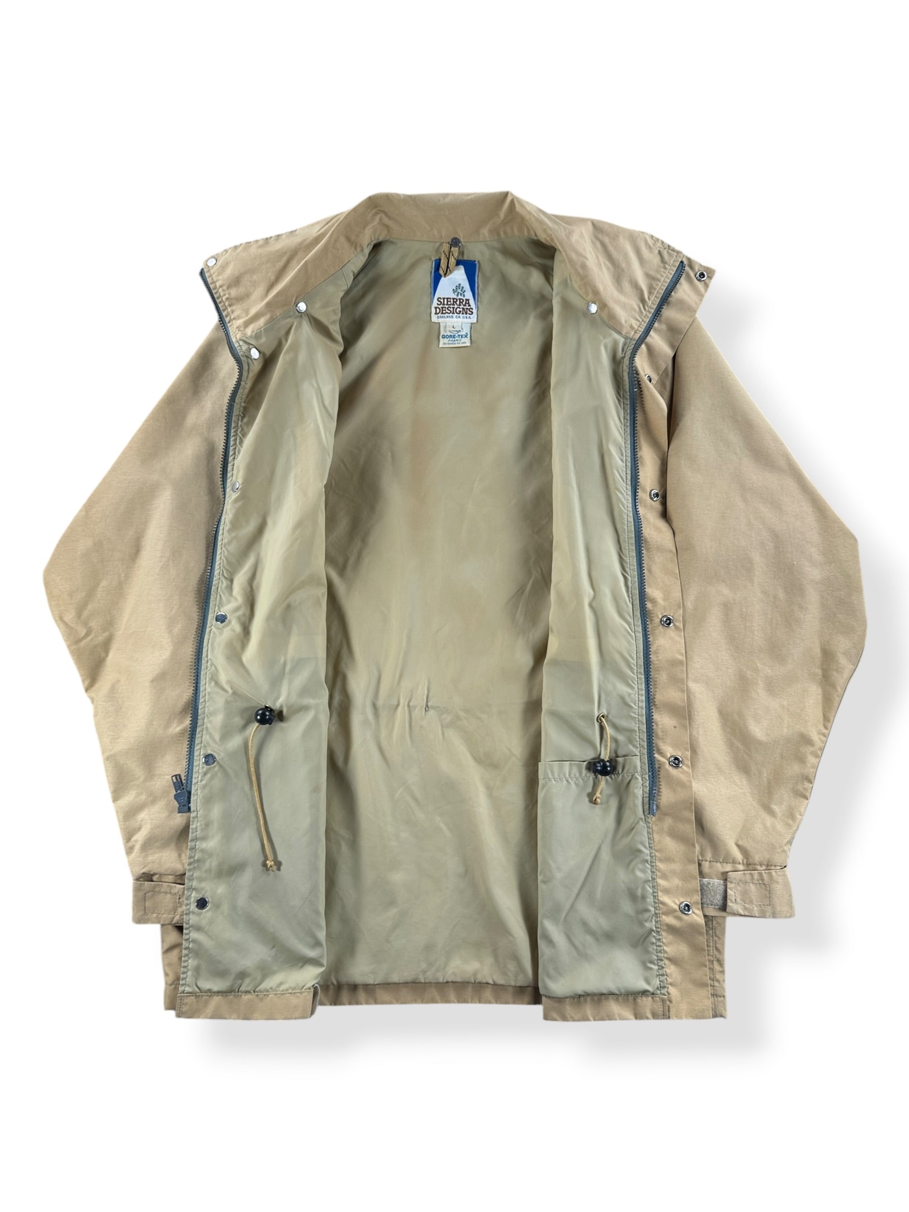 Inside of Vintage Sierra Designs Gore Tex Parka SZ L