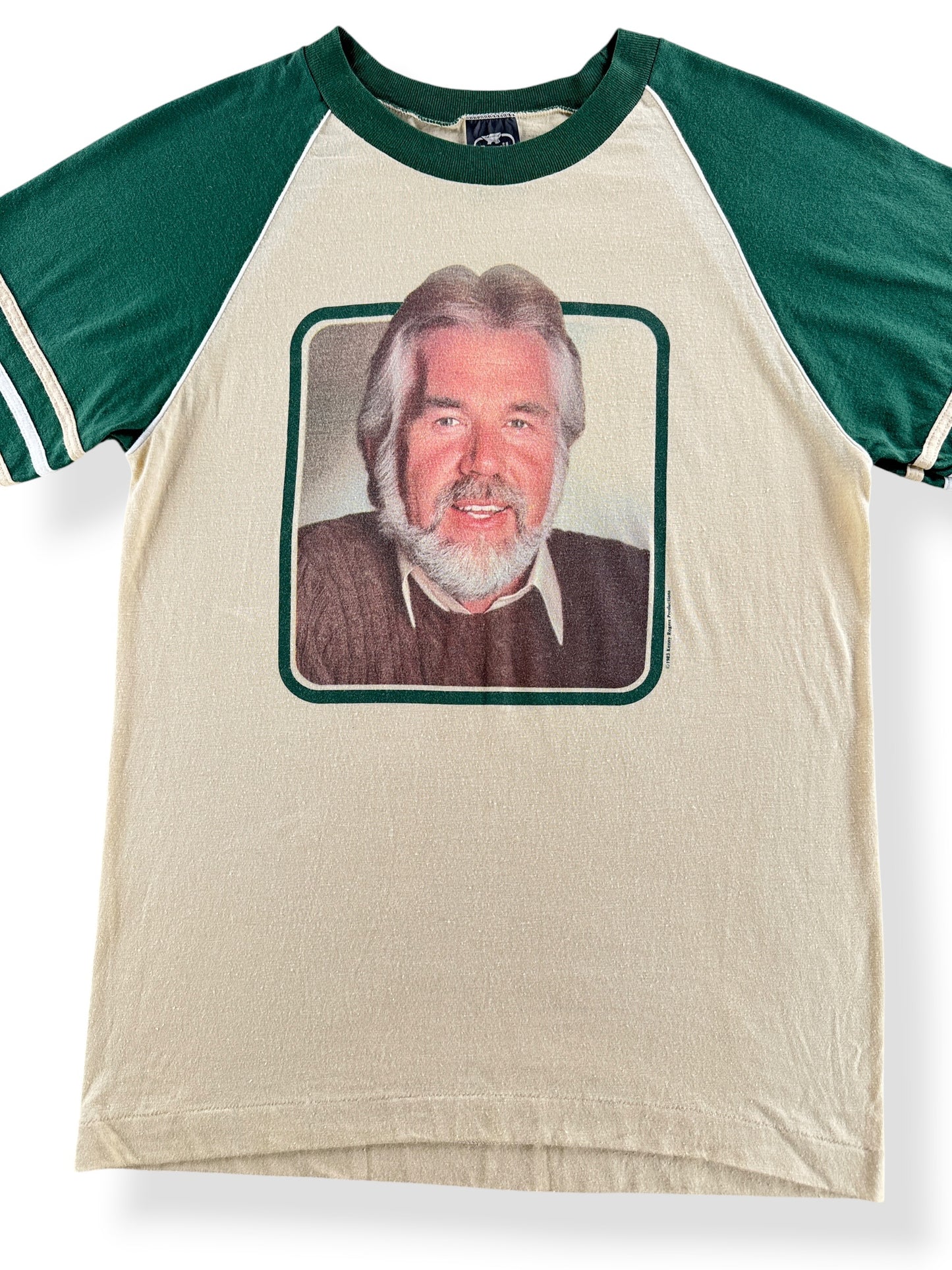 Close-up of Vintage Kenny Rodgers Tee SZ M (Fits S)