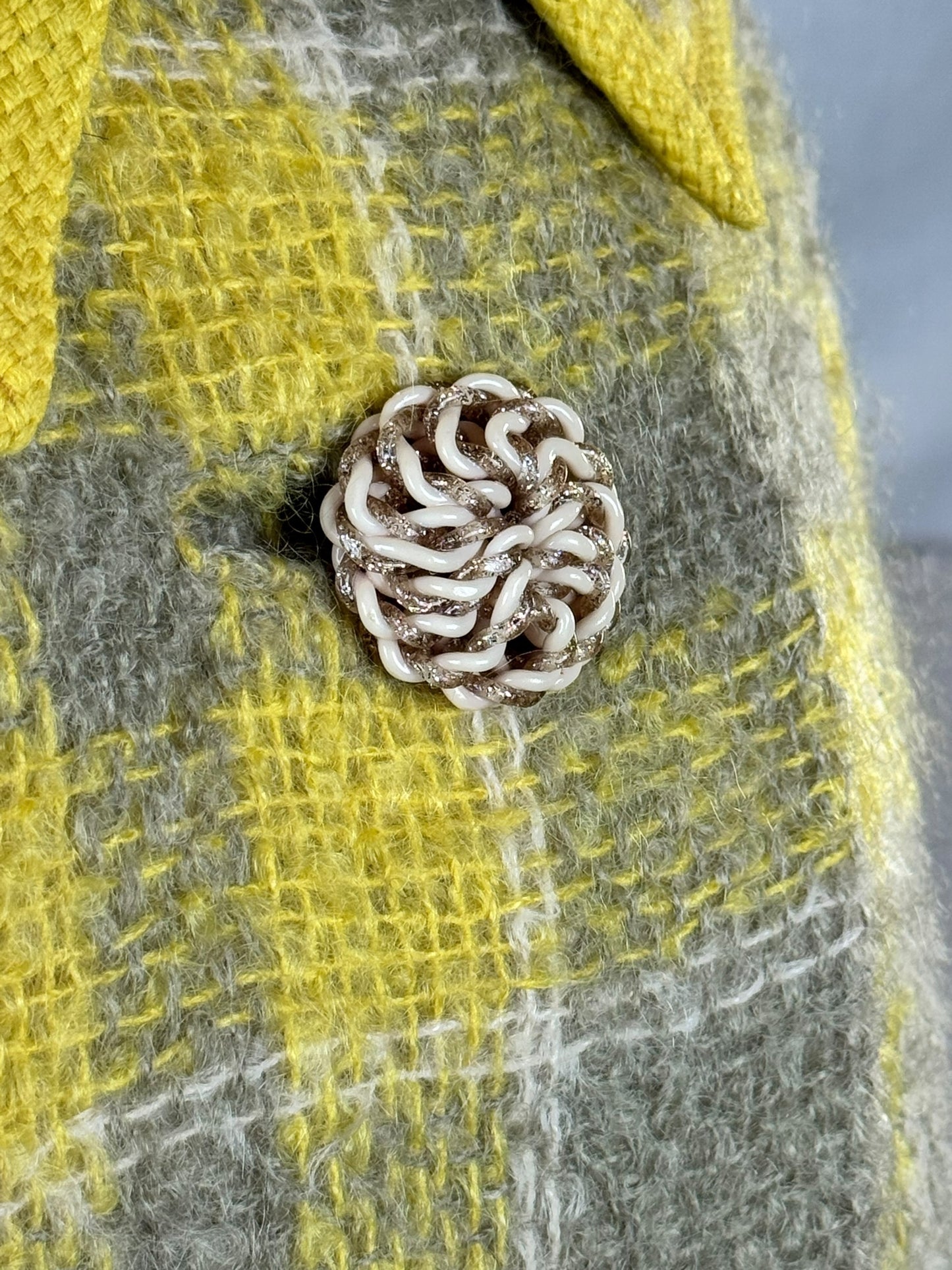 1960s Yellow/Gray Mohair Capelet Coat L-XL