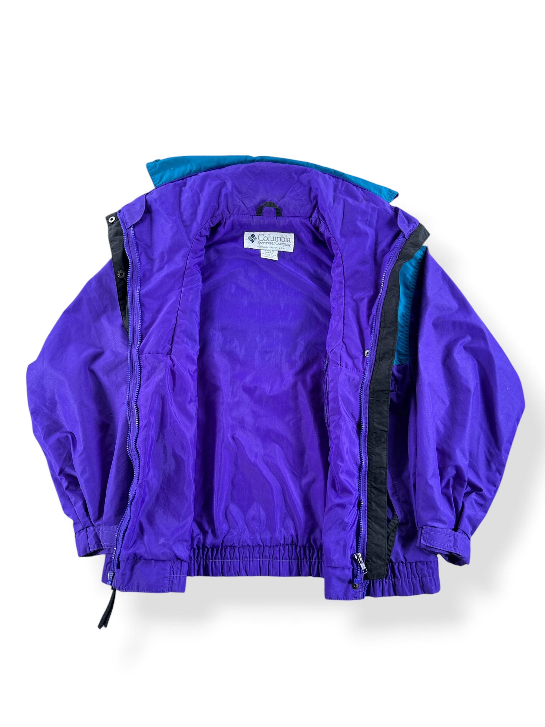 Inside of Vintage Women's Purple Columbia Nylon Jacket SZ M