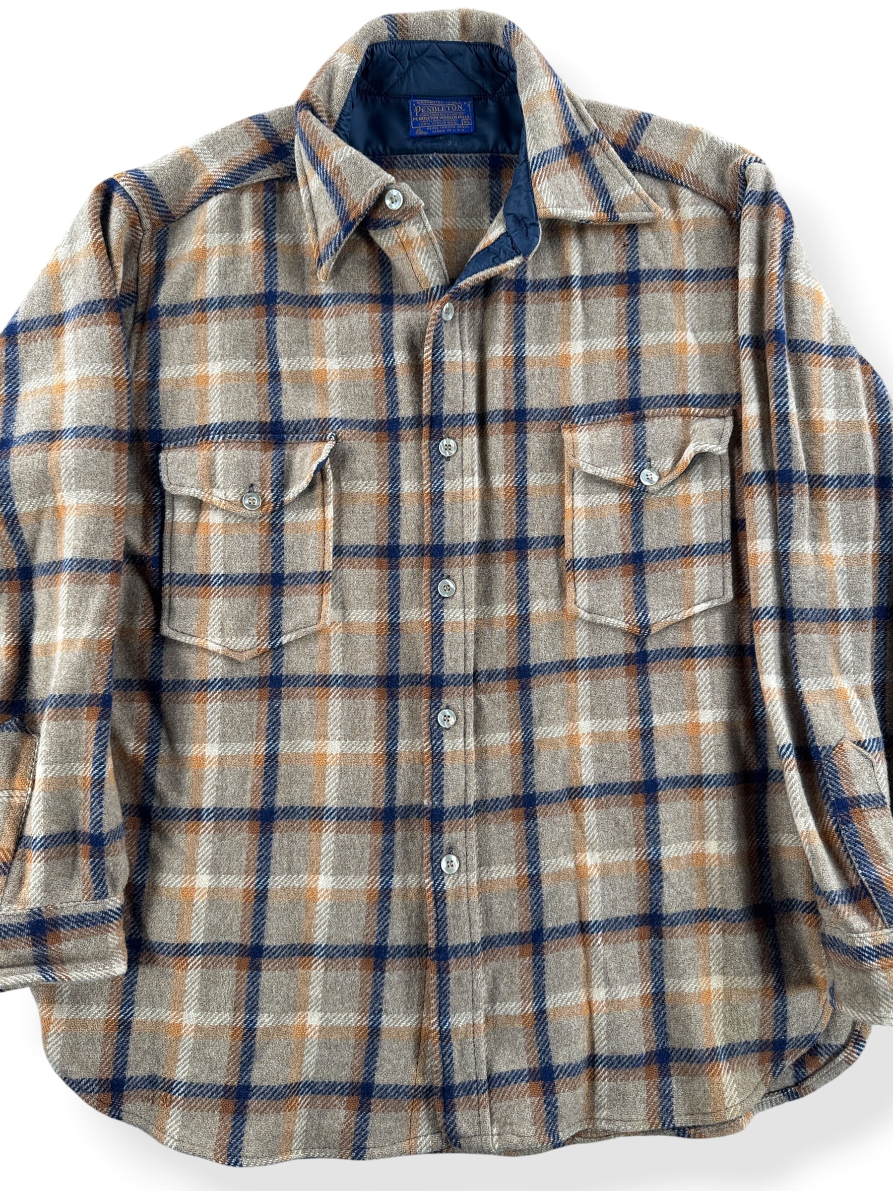 Front Close Up of Vintage Beige & Yellow Pendelton Flannel SZ XL