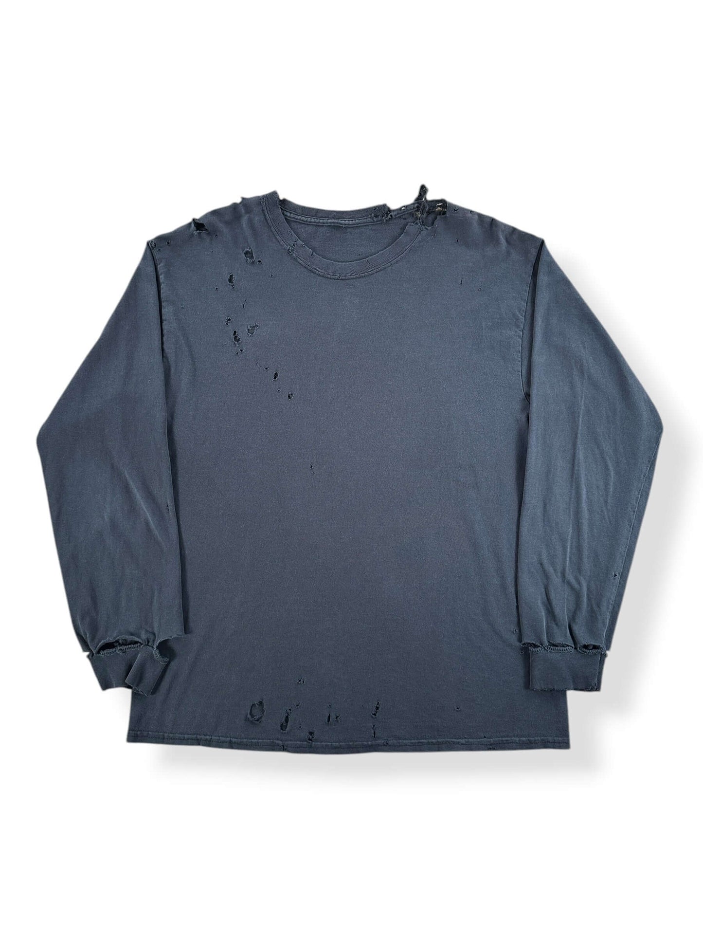 Front of Vintage Black Longsleeve Thrashed Blank Tee SZ L