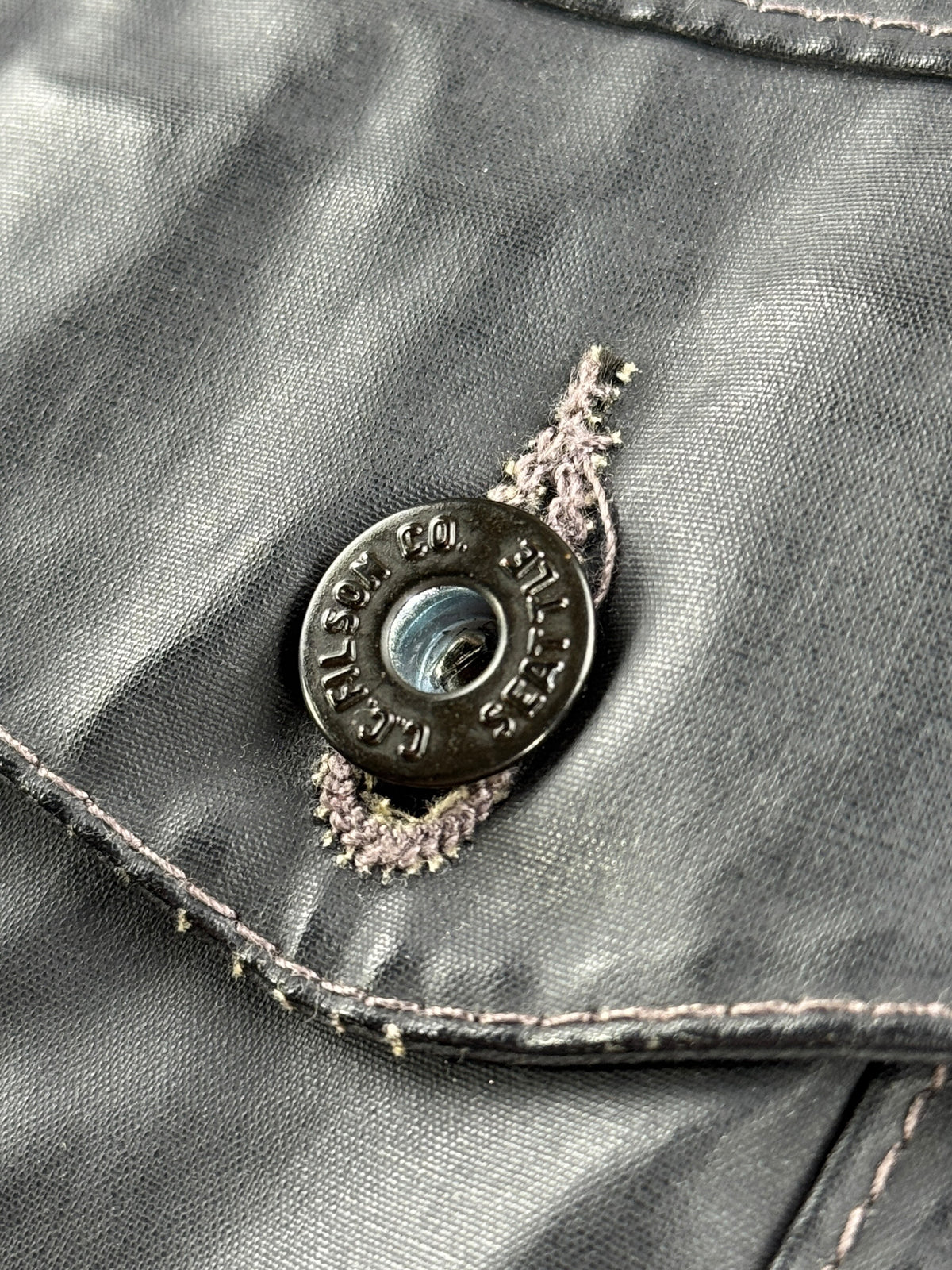 Buttons on Filson Short Lined Cruiser SZ L