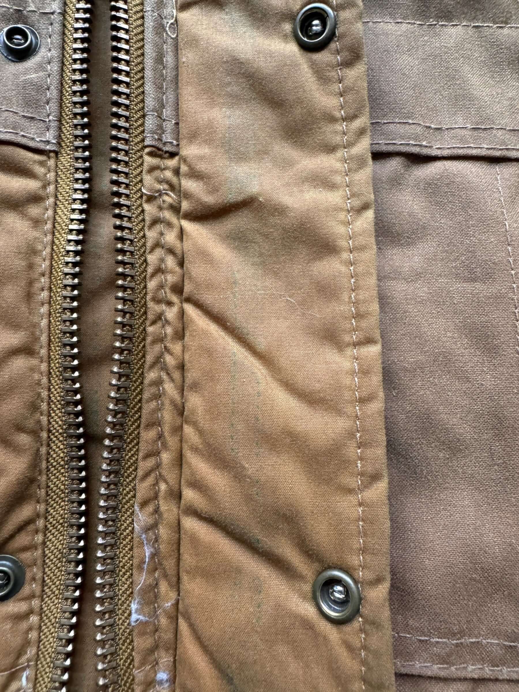 Zipper on Filson Down Cruiser Parka SZ M