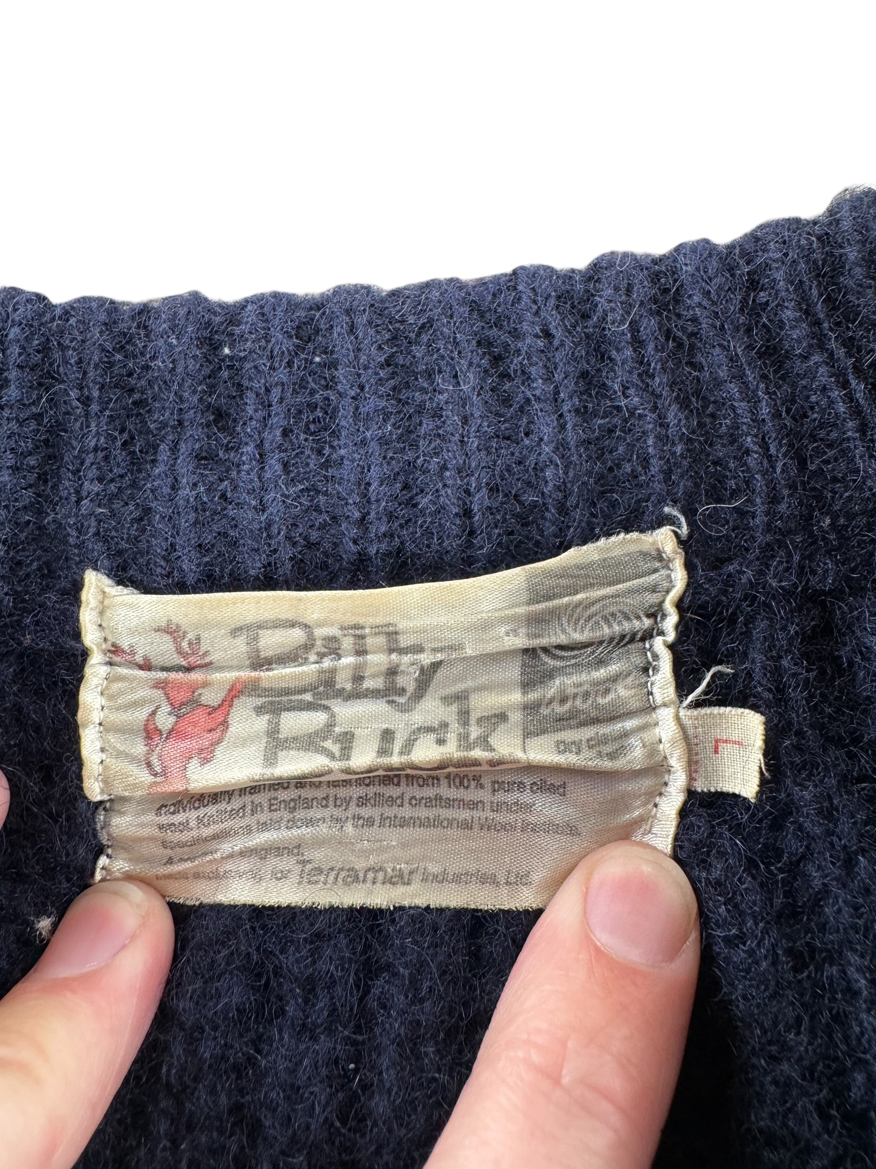 Label on Vintage Bully Buck Wool Sweater SZ L (Fits M)