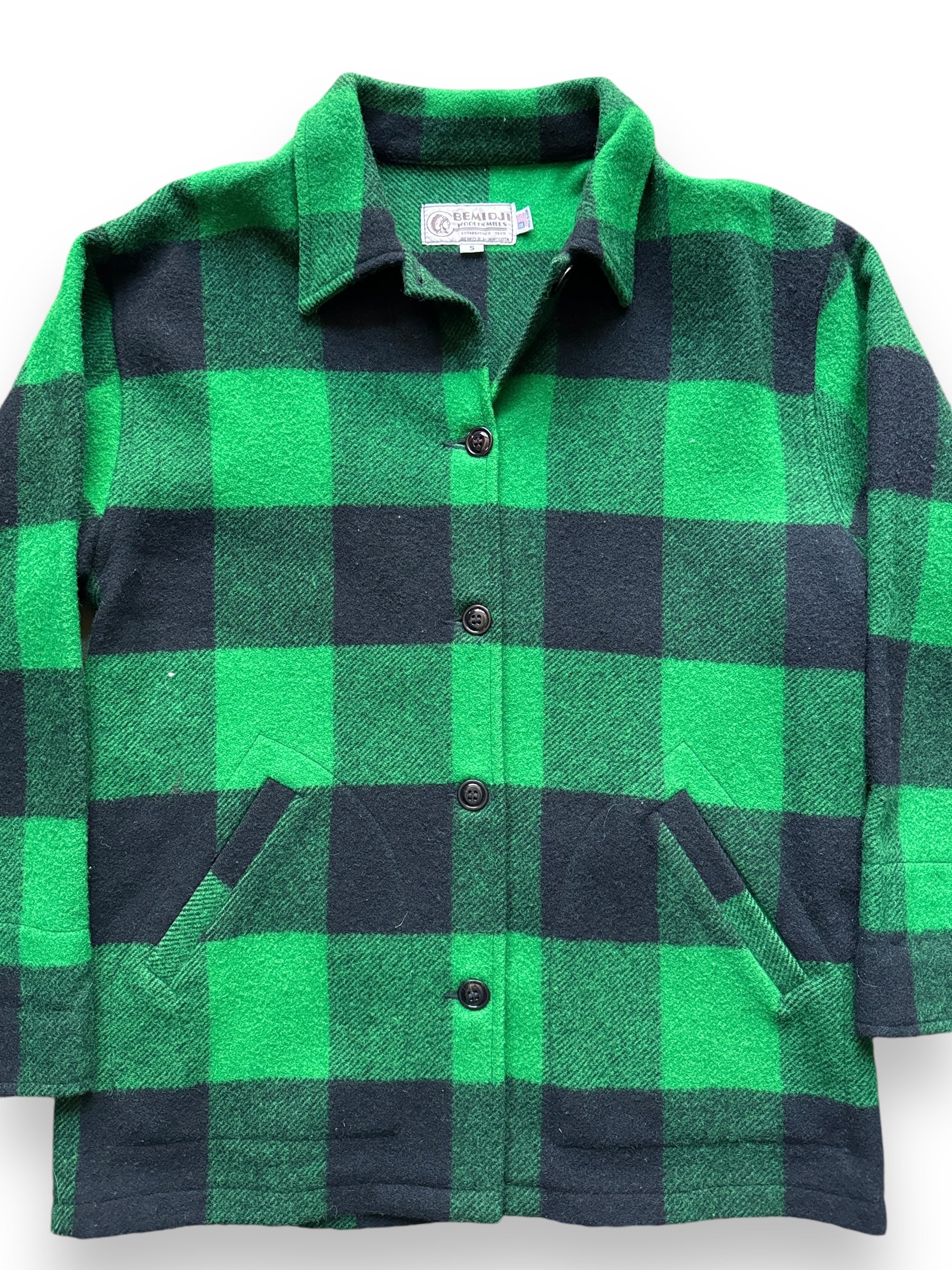 front close up of Vintage Bemidji Woolen Mills Green Wool Jacket SZ S