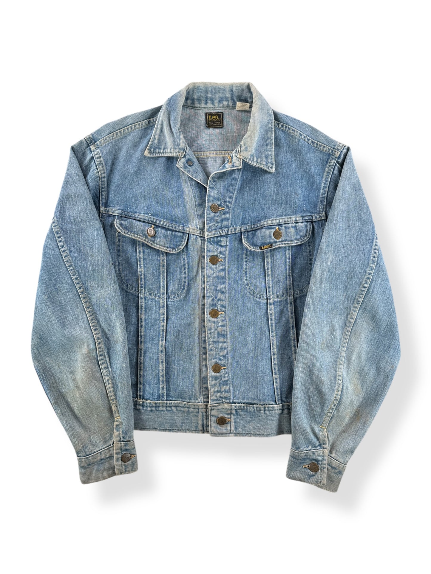 Front of Vintage Lee Union Made 101J Denim Trucker Jacket SZ L