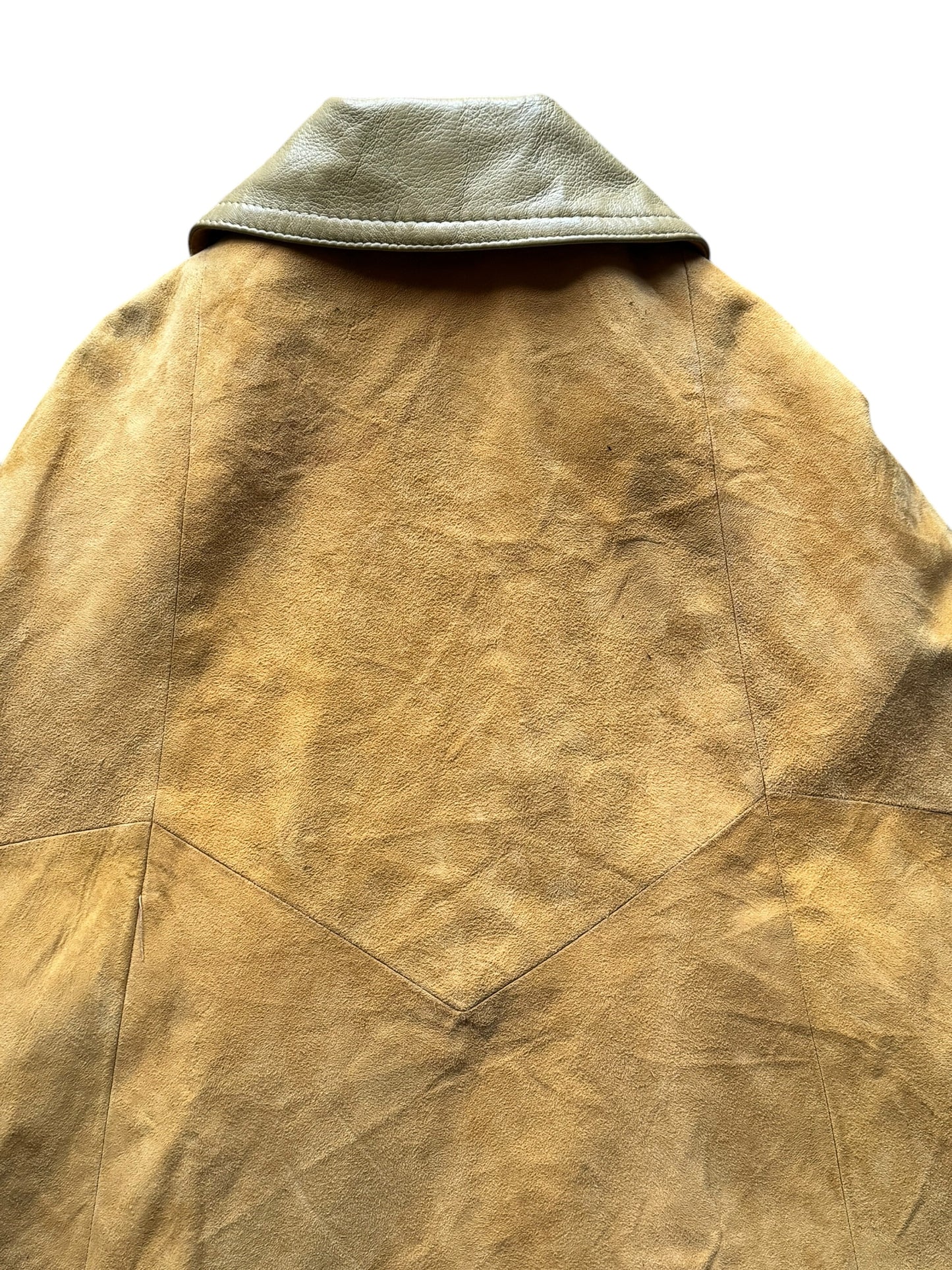 Back collar of 1960s Suede Cape L