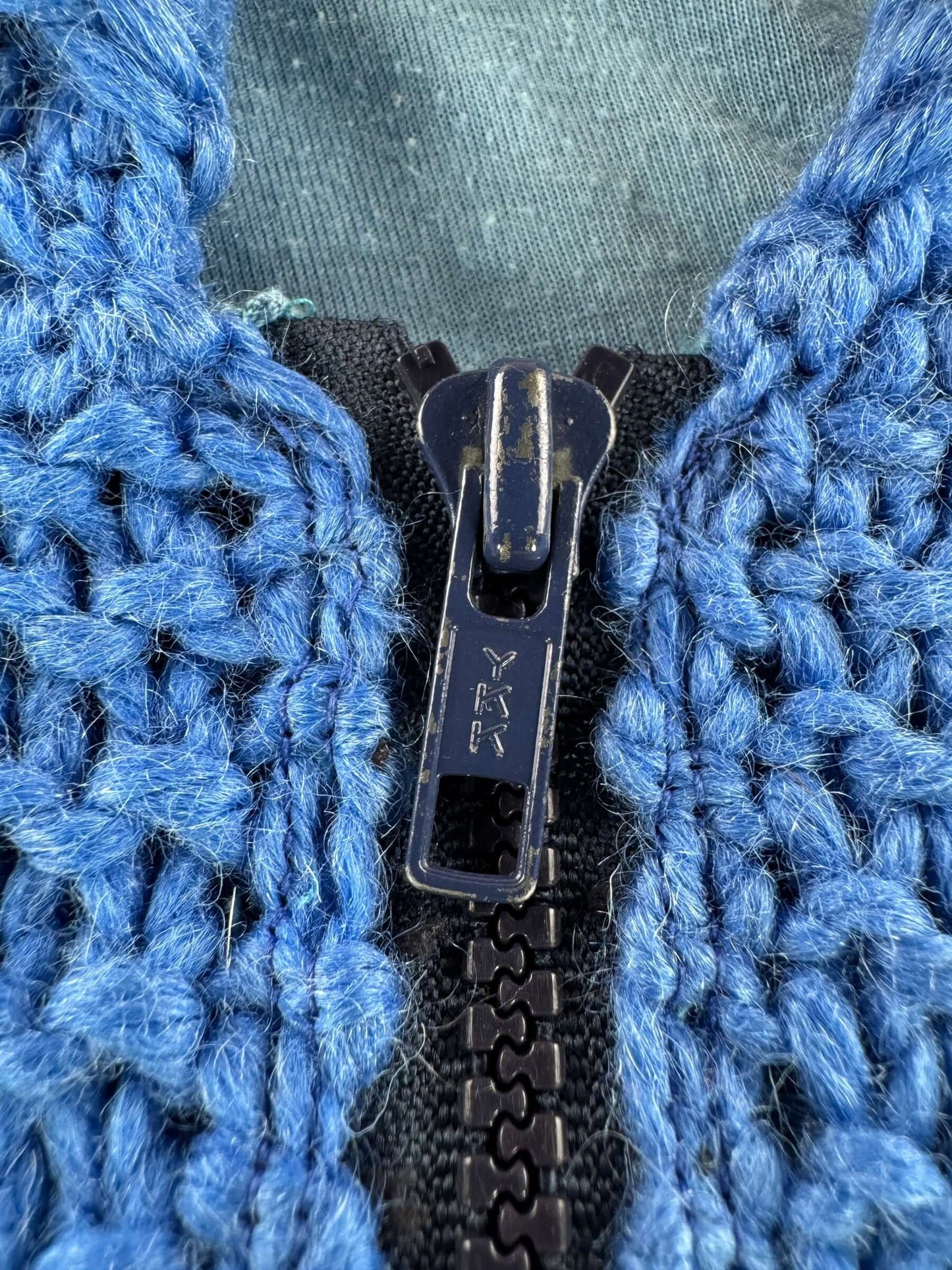 Zipper on Vintage Fairbanks Alaska Bulldozer Cowichan Style Sweater SZ L