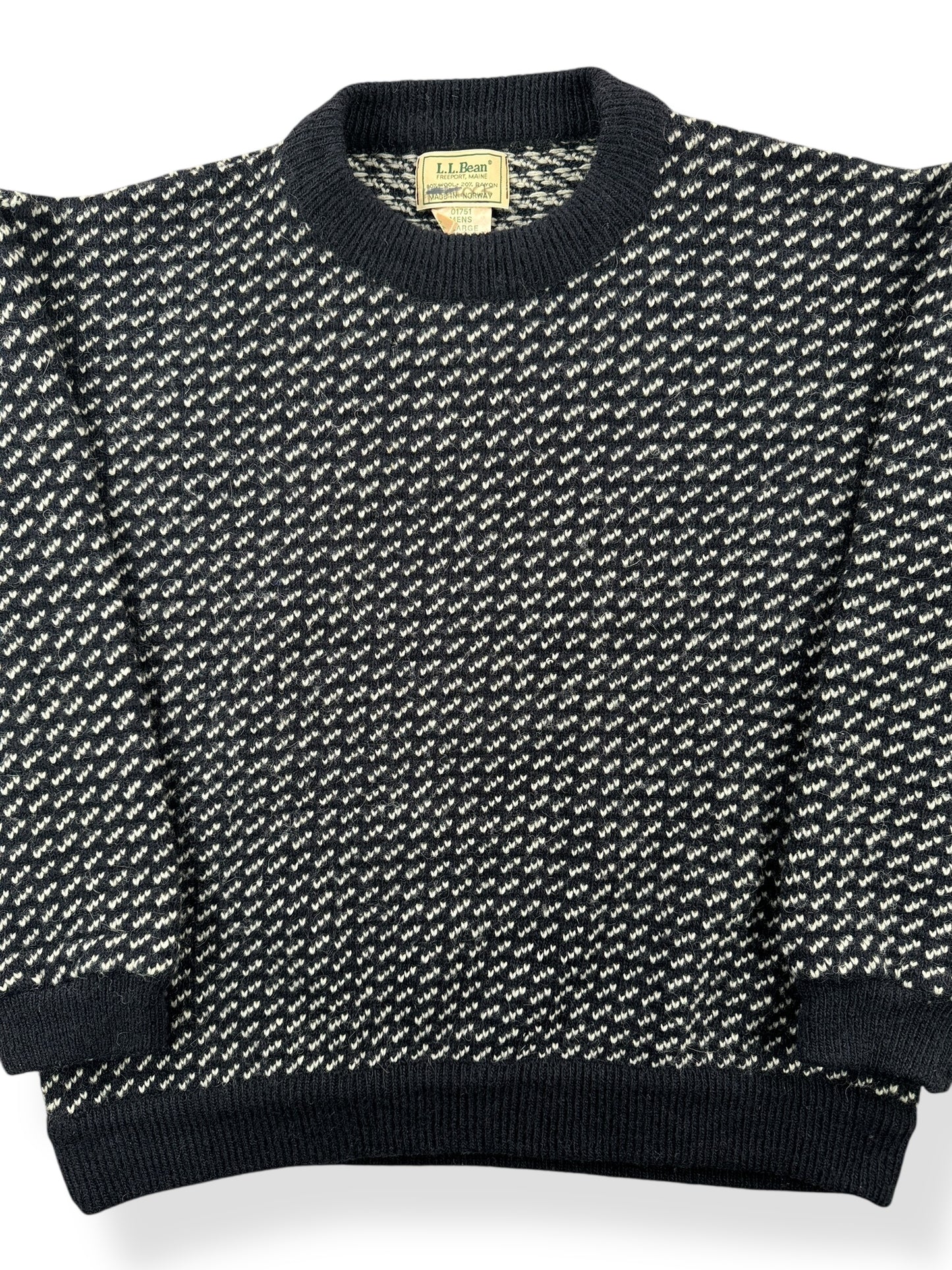 Front Close Up of Vintage Men's LL Bean Birdseye Sweater Black & White SZ XL