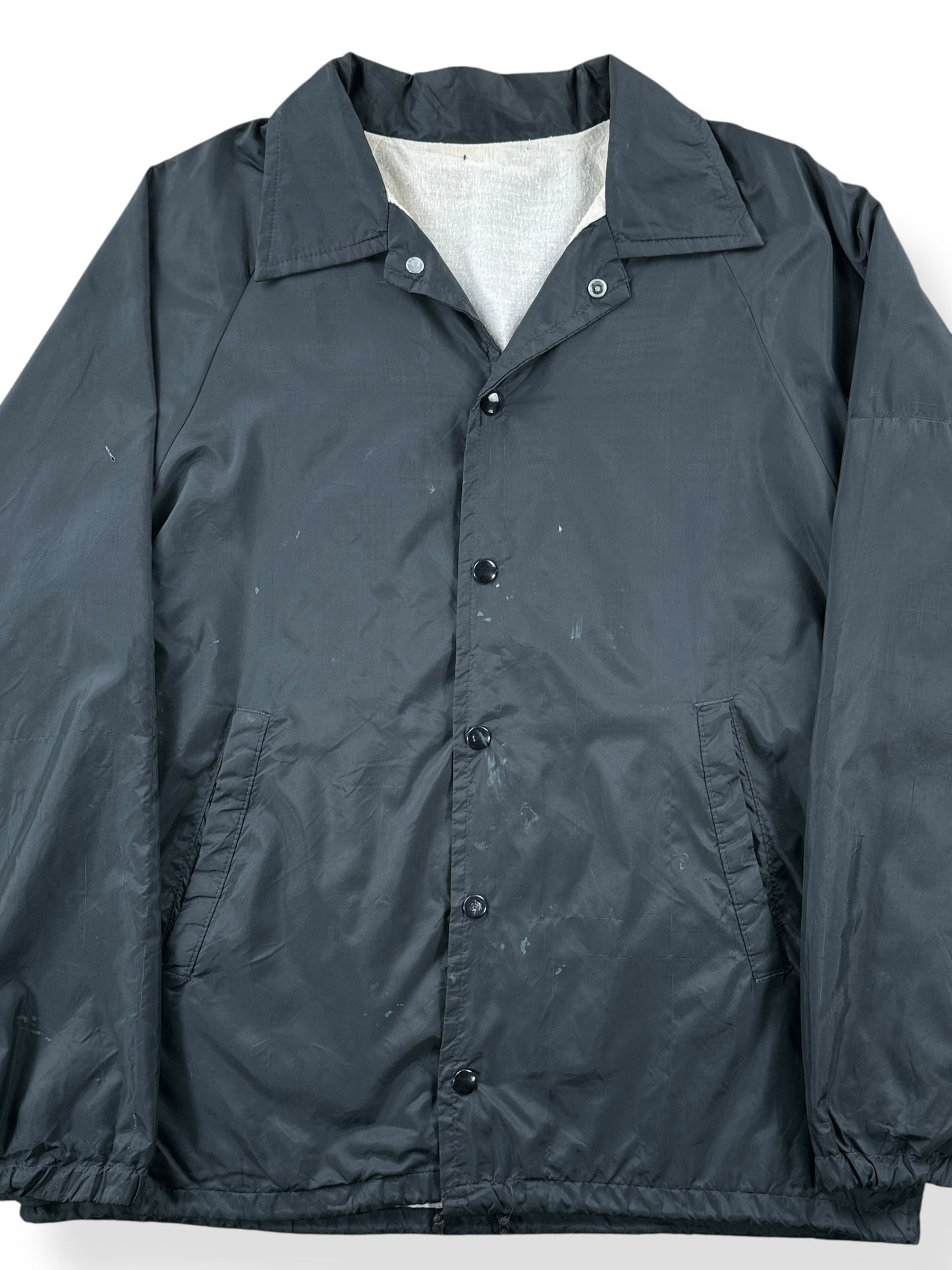 Front Close Up f Vintage Glass Door Bar Yakutat Alaska Coaches Jacket SZ M