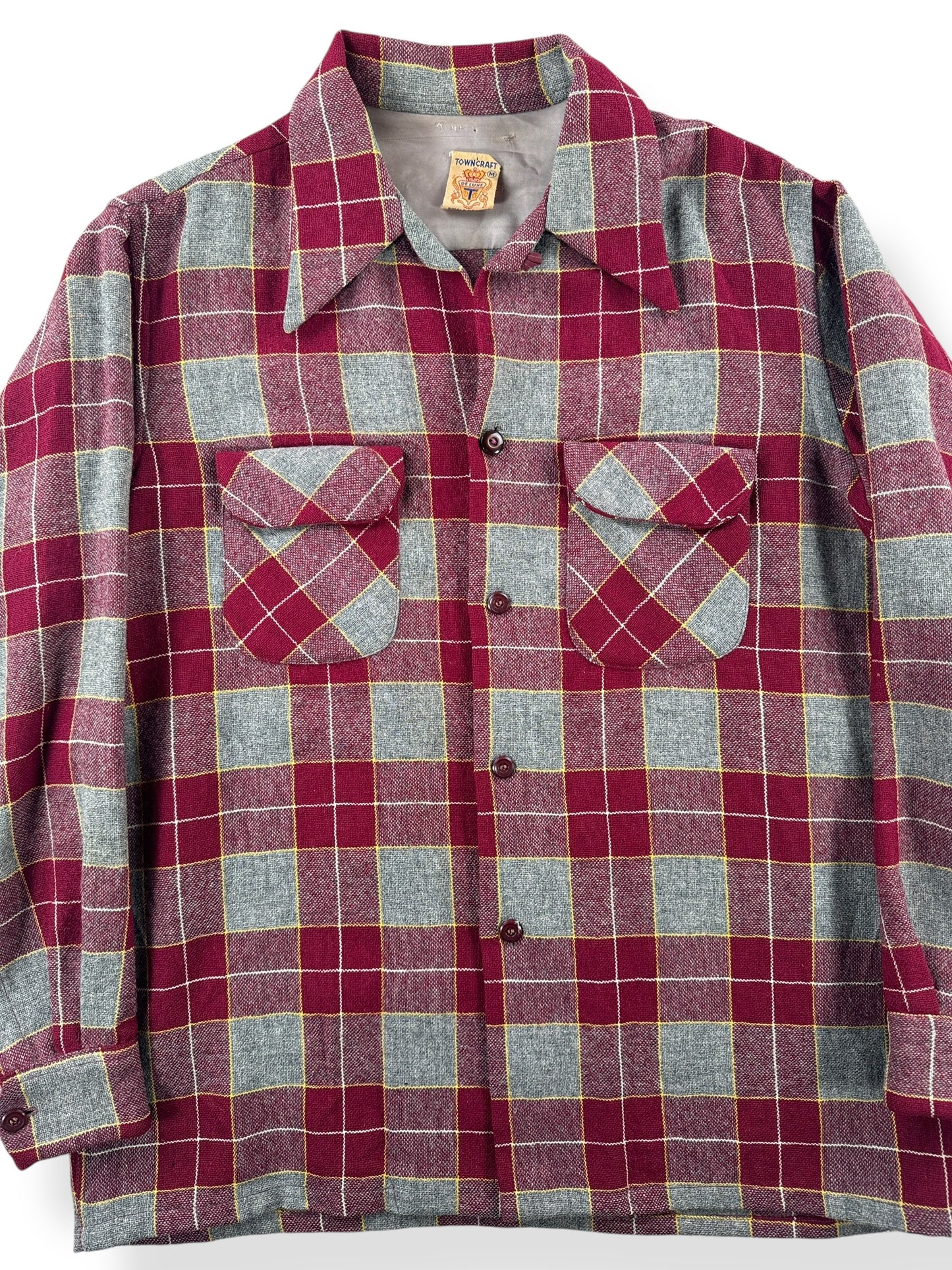 Front Close Up of Vintage Penneys Towncraft Wool Flannel SZ M