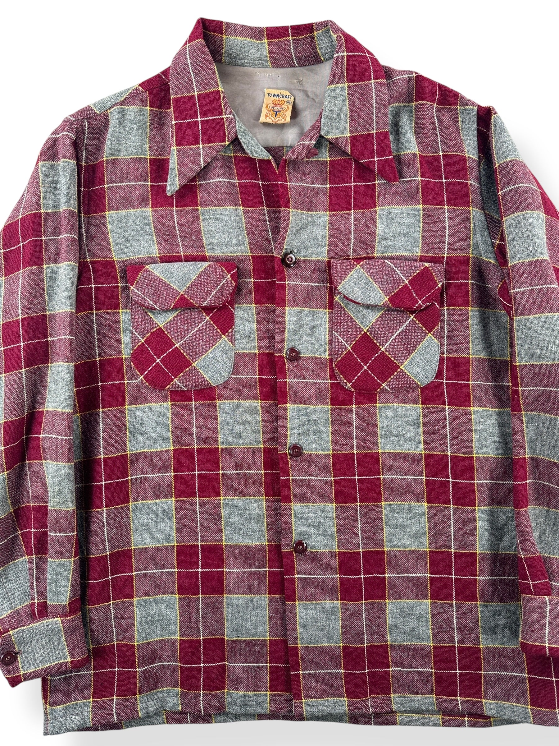 Front Close Up of Vintage Penneys Towncraft Wool Flannel SZ M
