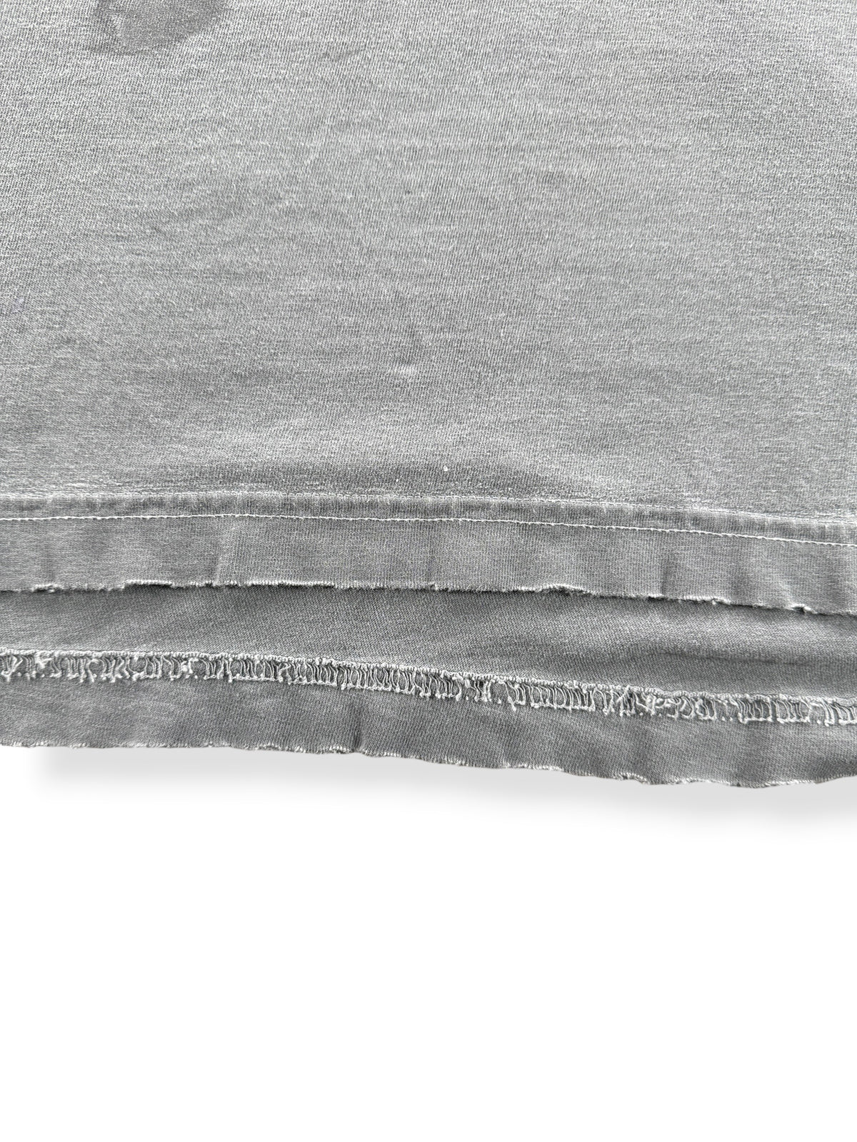 Ware on hem of Vintage Pure Stuff Painted Blank Tee SZ XL