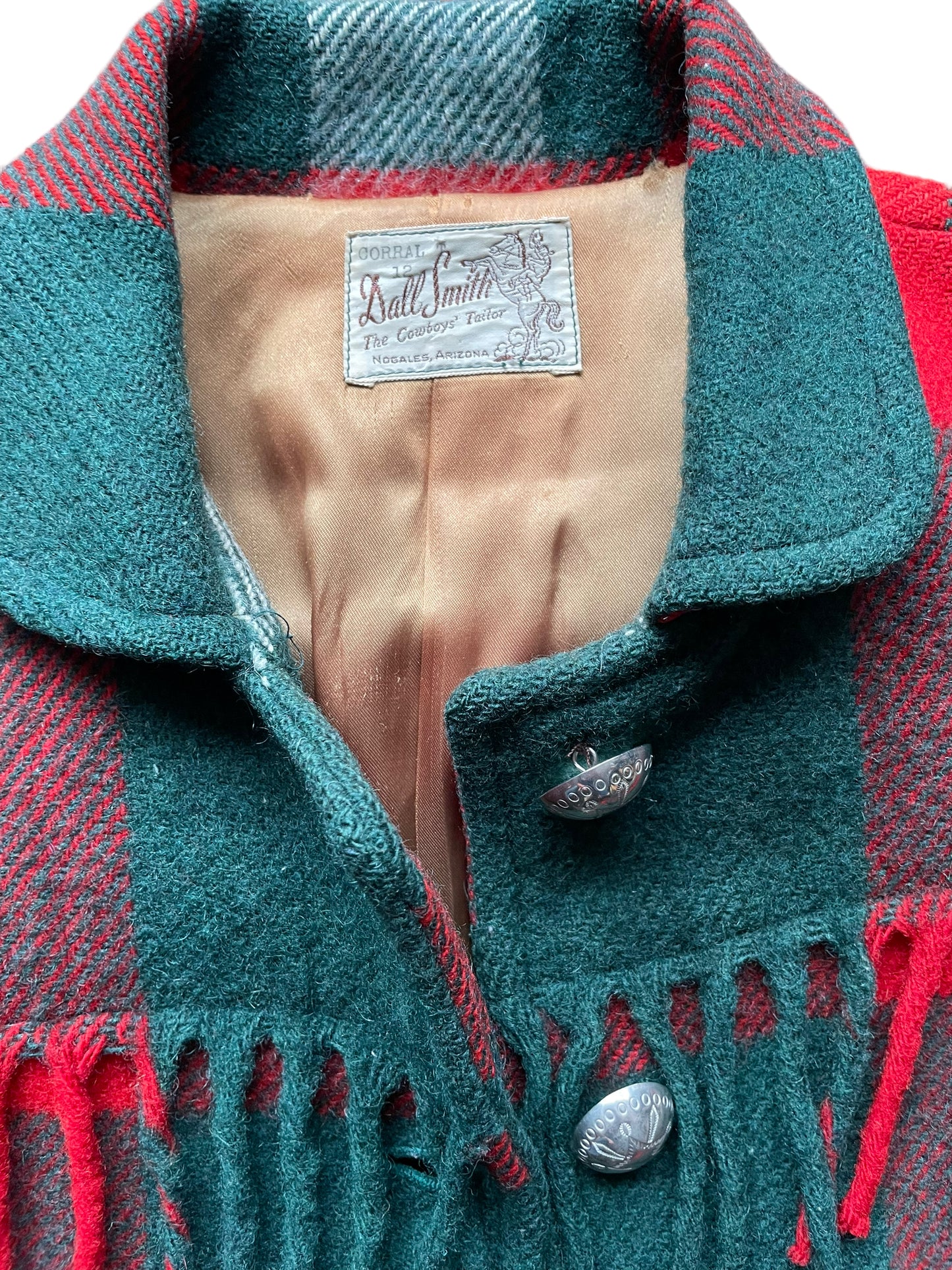 Collar view of Vintage 1940s Dall Smith Wool Blanket Coat SZ XS | Seattle True Vintage | Barn Owl Vintage Coats