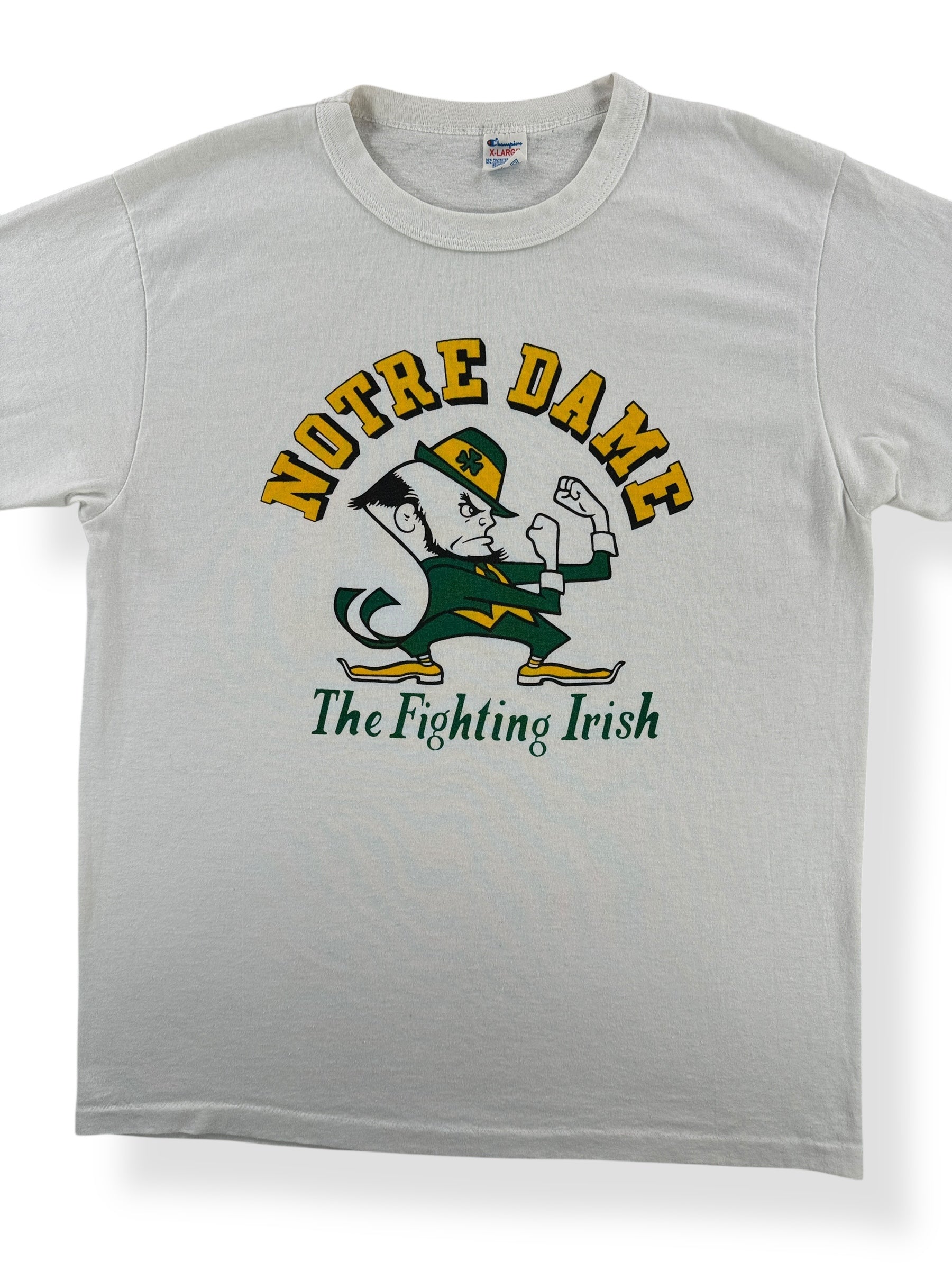 Front Close Up of Vintage Notre Dame Fighting Irish Tee SZ L