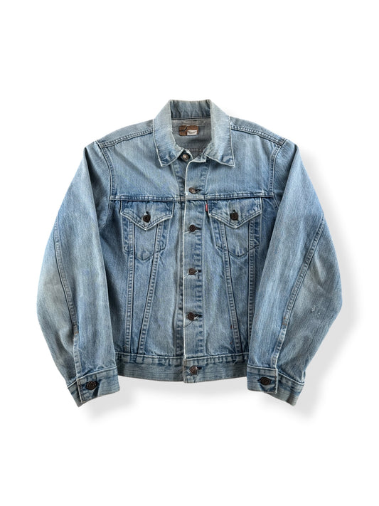 Front of Vintage Levis 2-Pocket Type III Denim Jacket SZ 38 AS IS