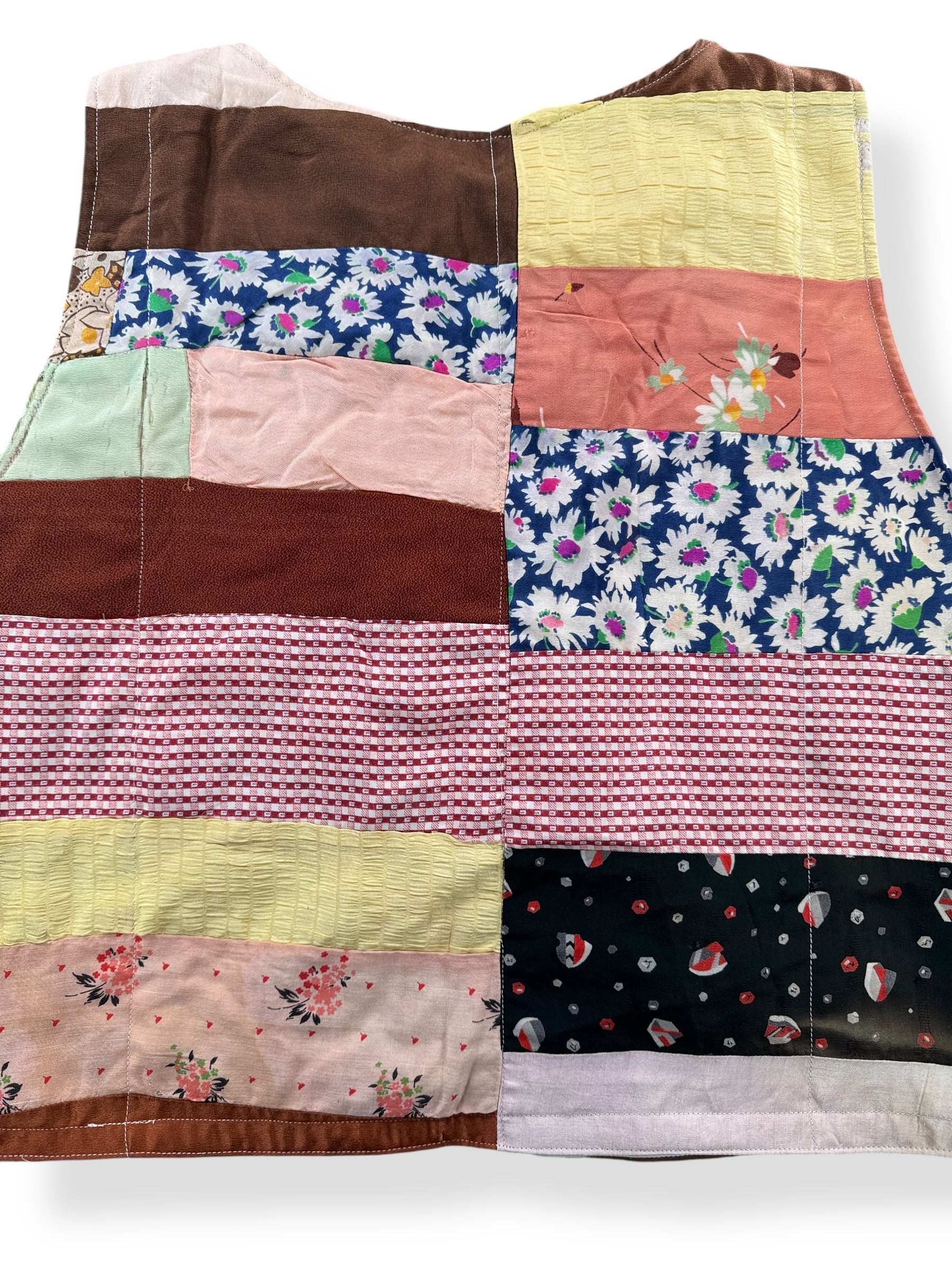 Back Close Up of Archive Craft X Barn Owl Vintage Quilt Tie Tank SZ S