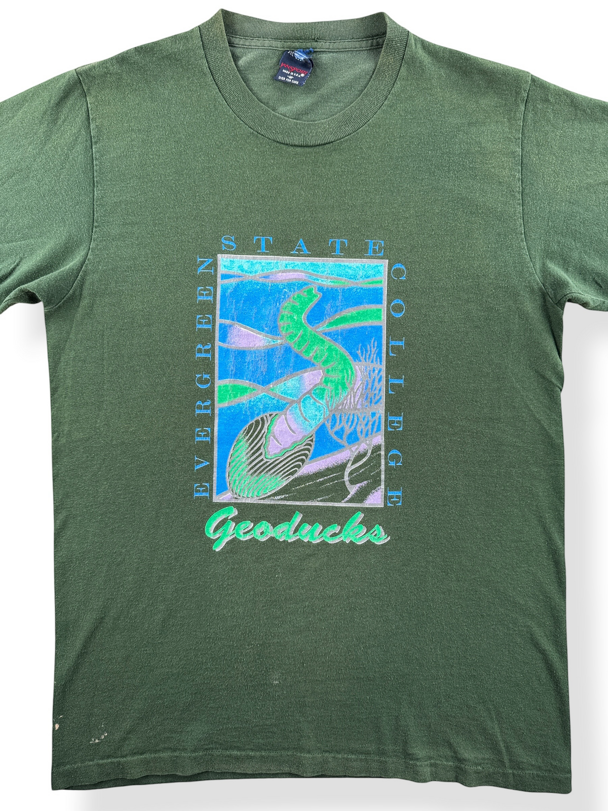 Front Close Up Vintage Evergreen State College Geoducks Tee SZ M