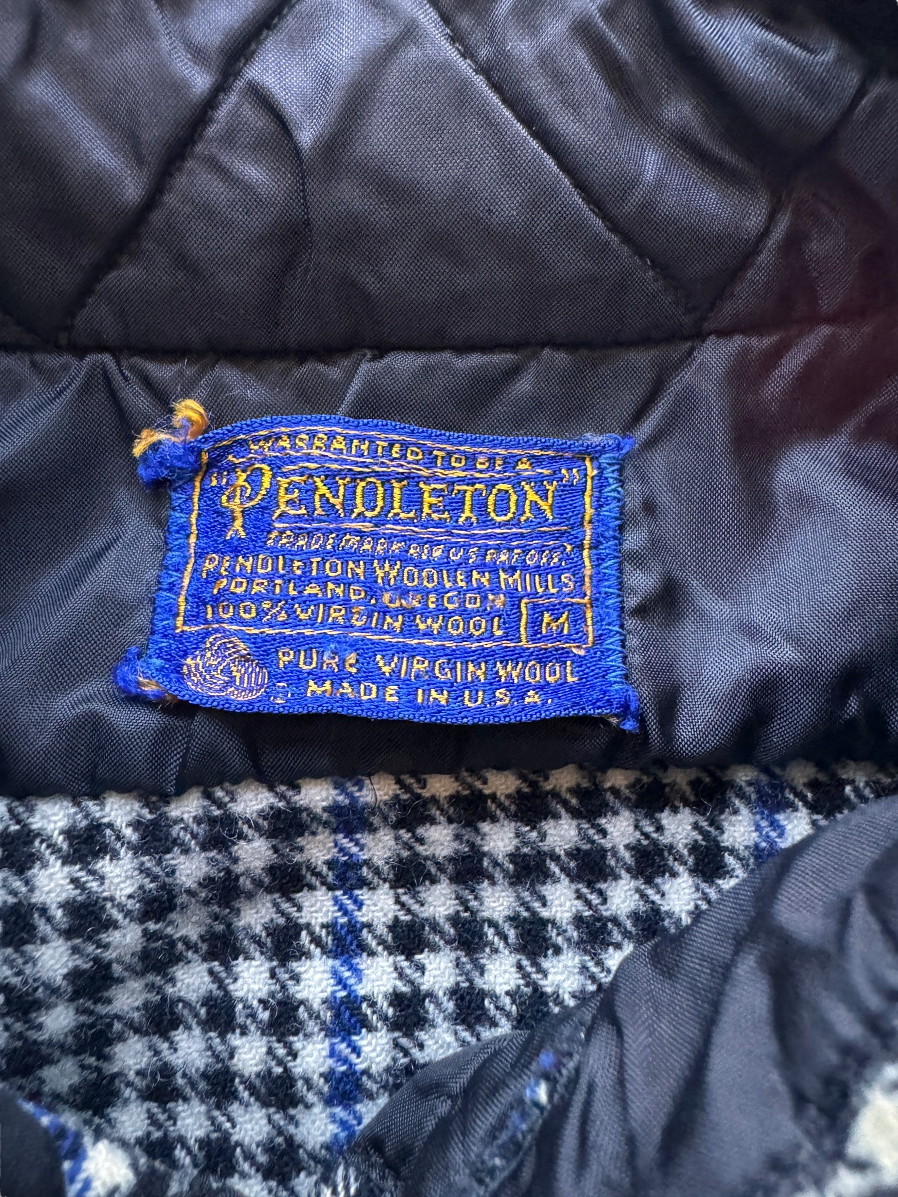 tag on Vintage Pendleton Blue and Black Houndstooth Flannel SZ M