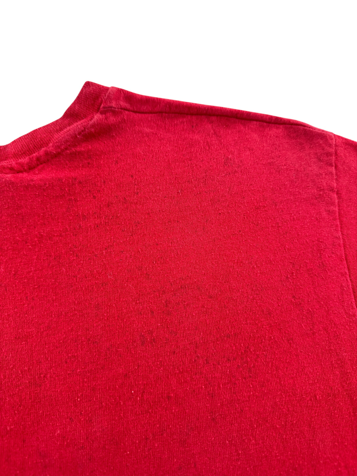 Staining on back of Vintage 80s Red Puffin tee SZ L (Fits M)