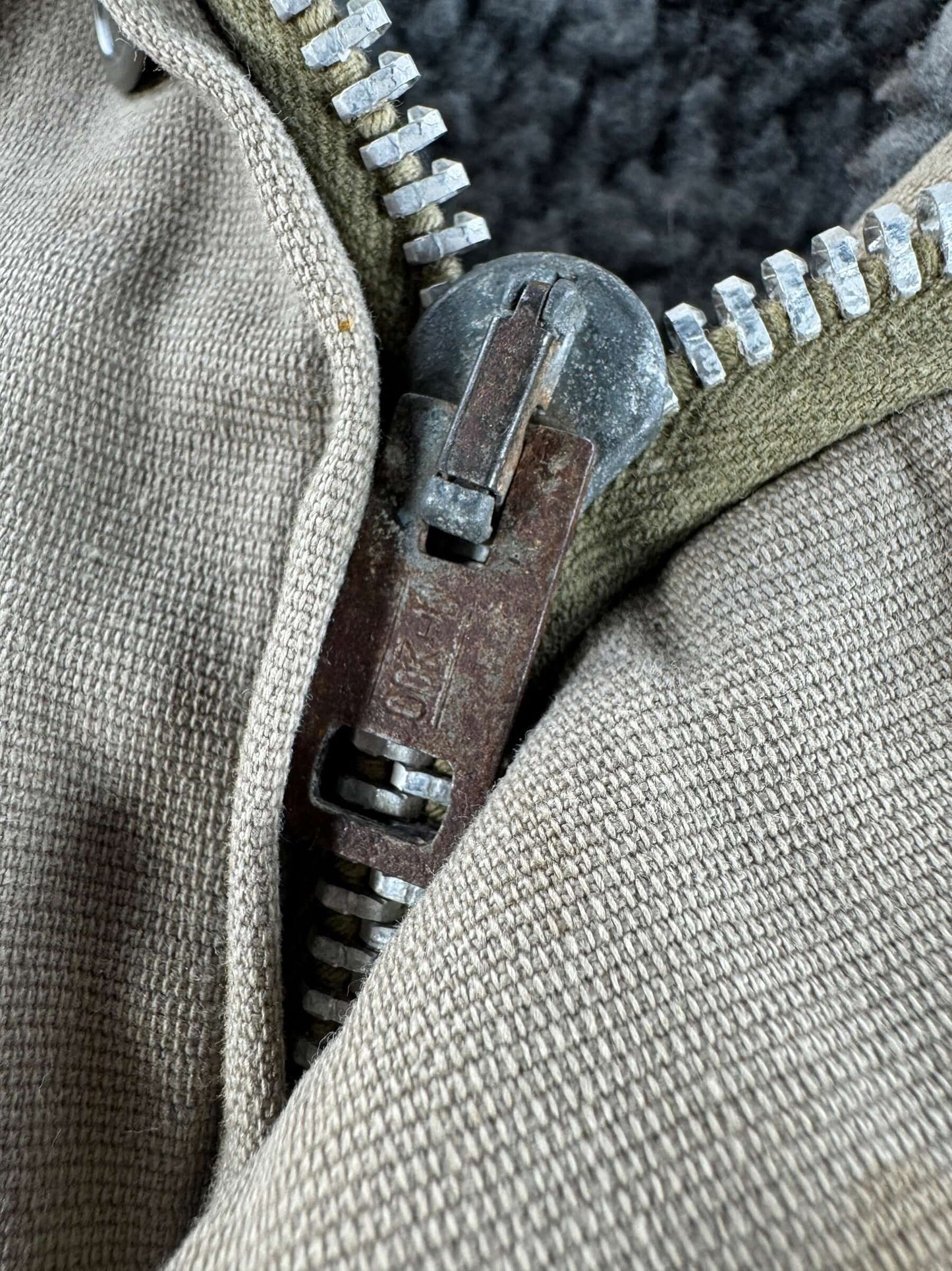 Zipper on Vintage Civilian N-1 SZ L