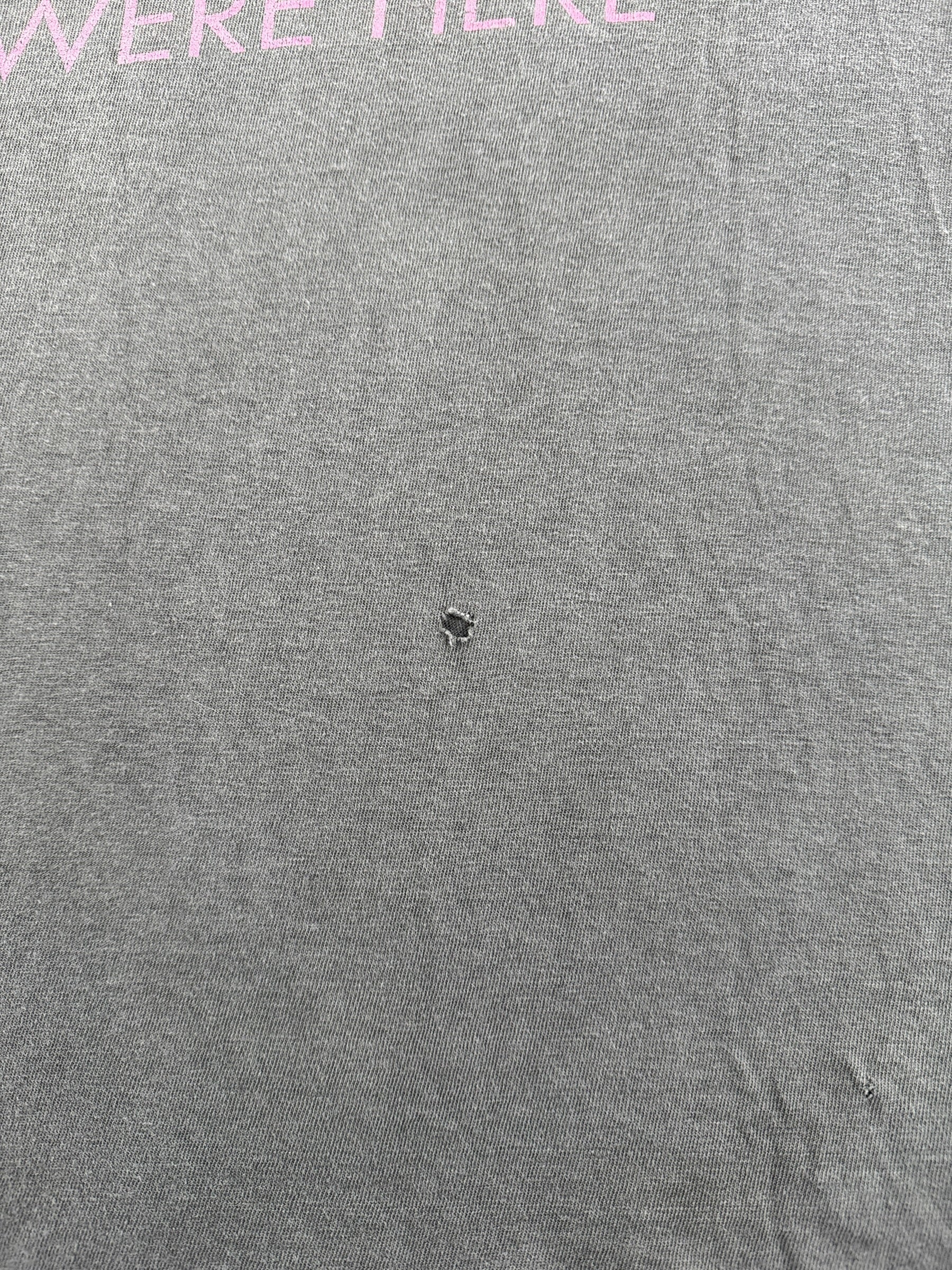 Hole on Vintage 90s Pink Floyd Wish You Were Here Tee SZ XL