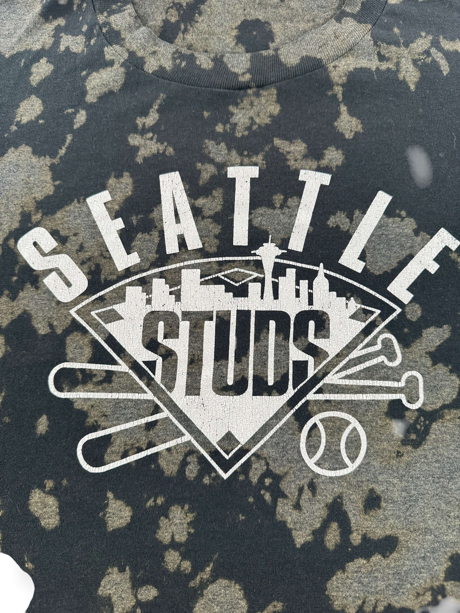 Graphic of Vintage Bleach Dye Seattle Studs Tee SZ L