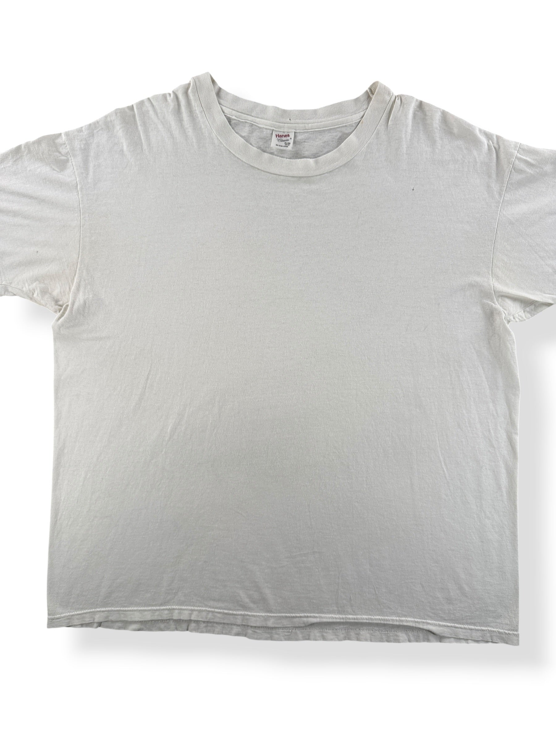 Front Close Up of Vintage Hanes 100% Cotton White Blank Tee SZ XL