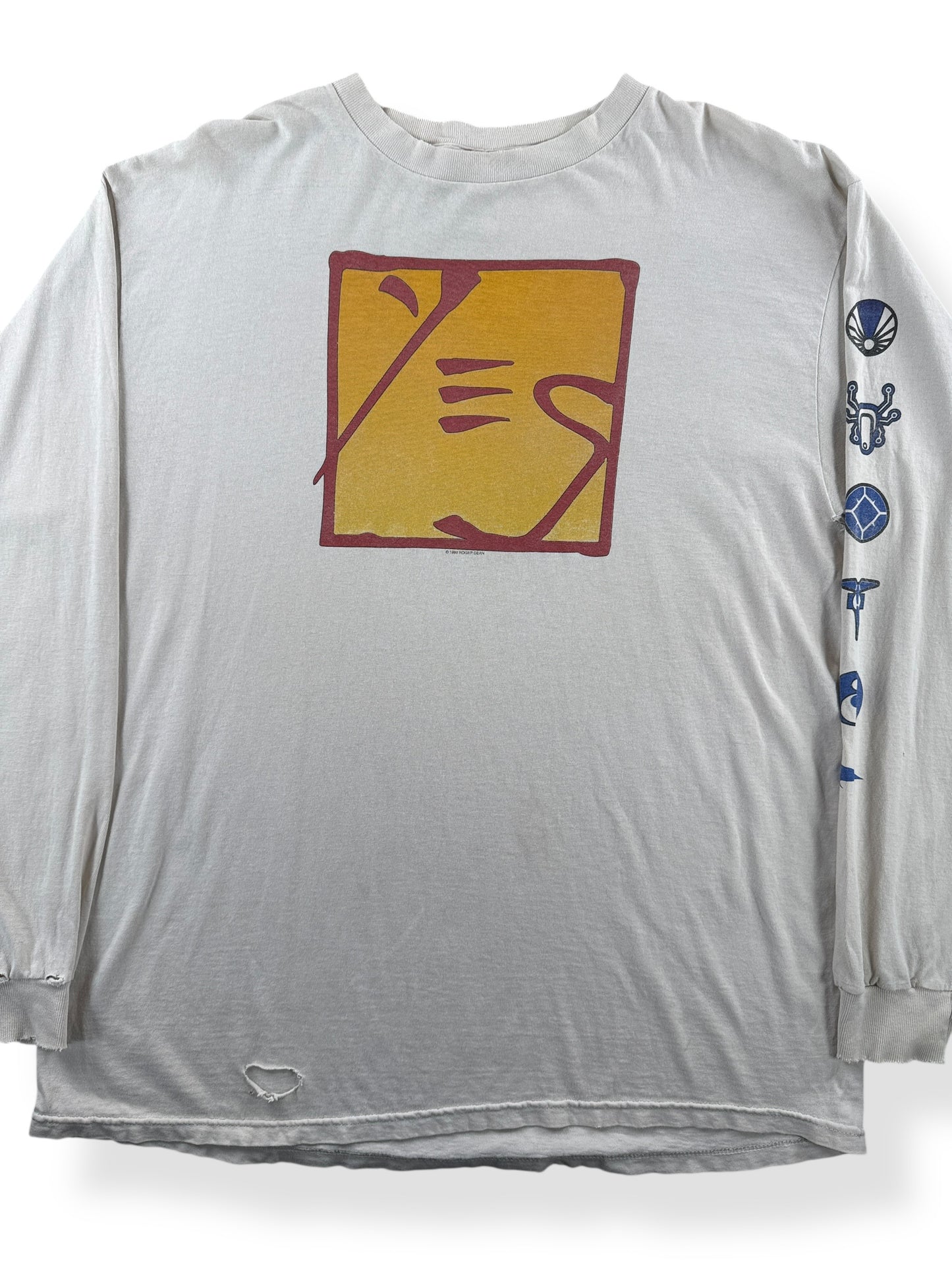 Front Close Up of Vintage 1999 Yes The Ladder Tour Long Sleeve Tee SZ XL
