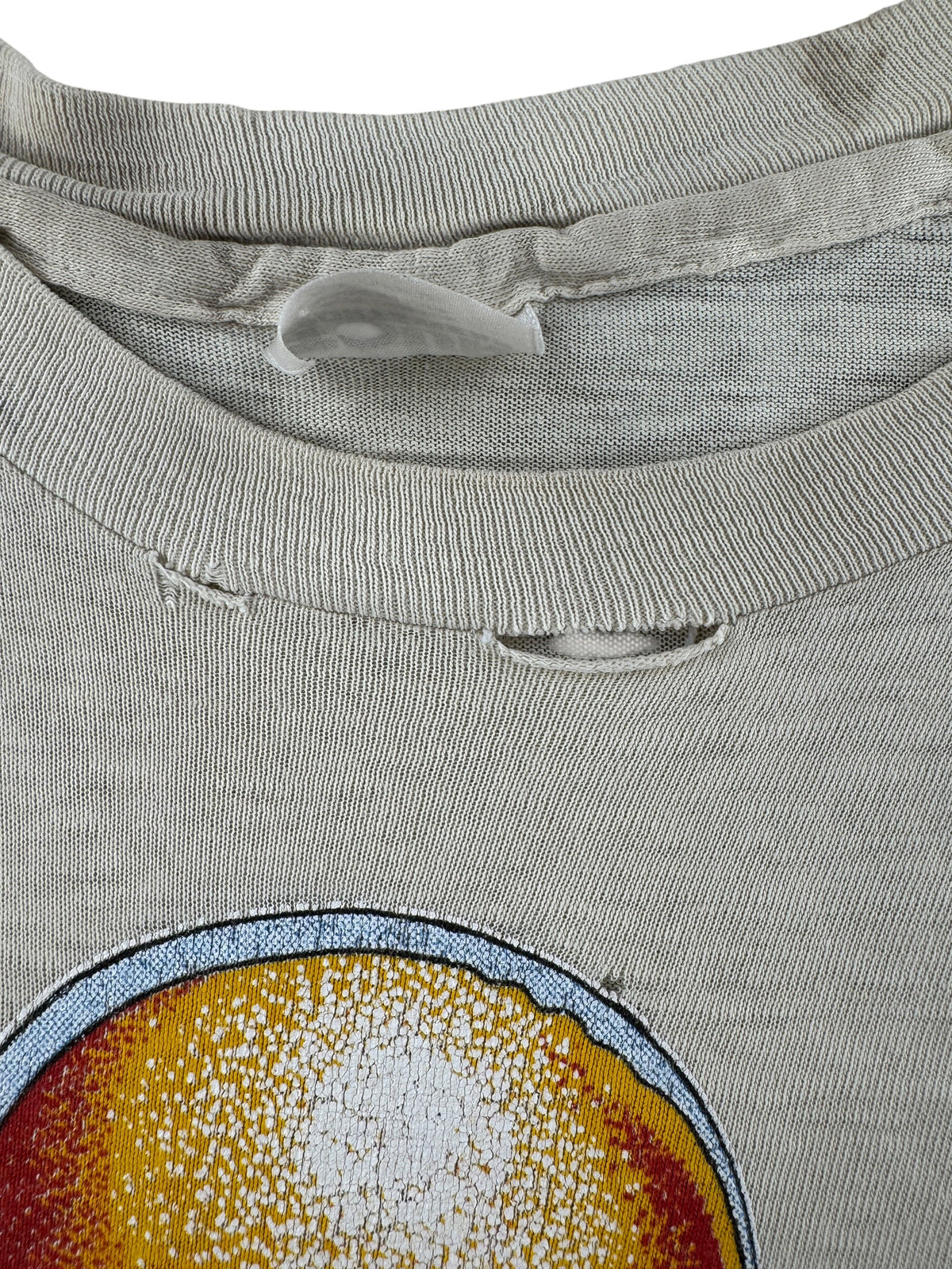 Tearing on Vintage 1980 Grateful Dead Reckoning Tee SZ XL
