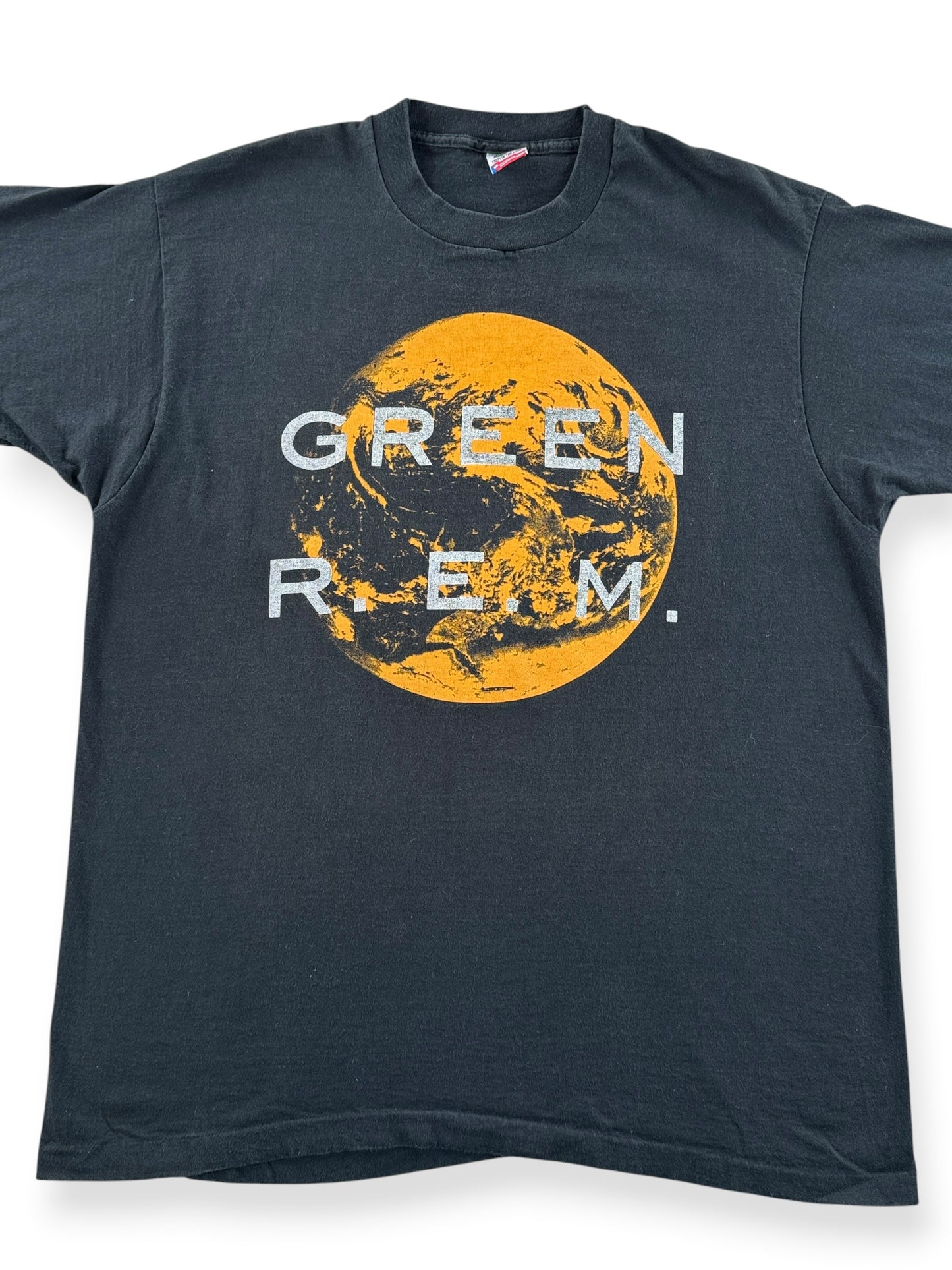 Front Close Up of Vintage R.E.M. Green Band Tee SZ XL