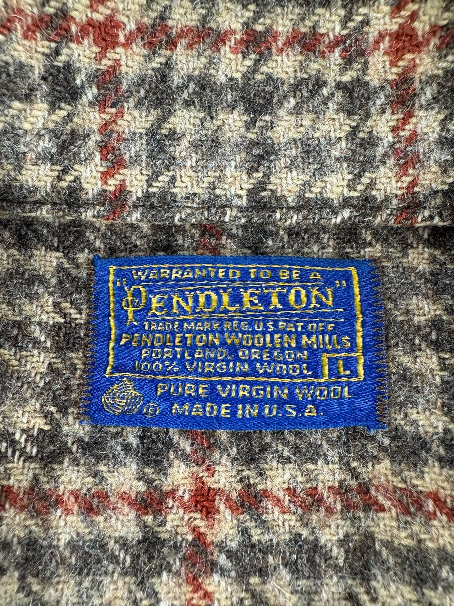 Label on Vintage Pendleton Houndstooth Wool Coat SZ L