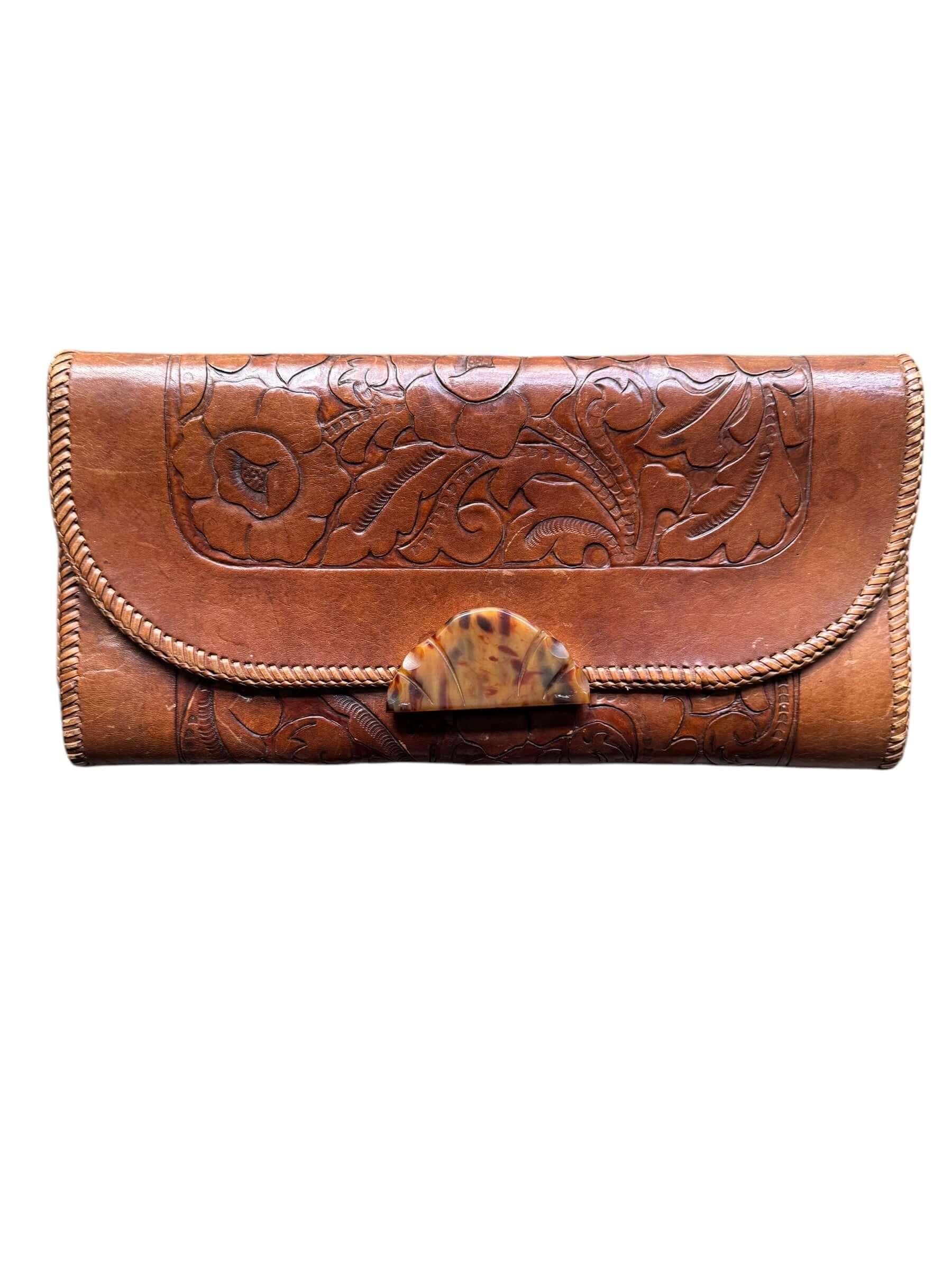 Front view of 1940s Tooled Leather Clutch with Bakelite/Wood Clasp