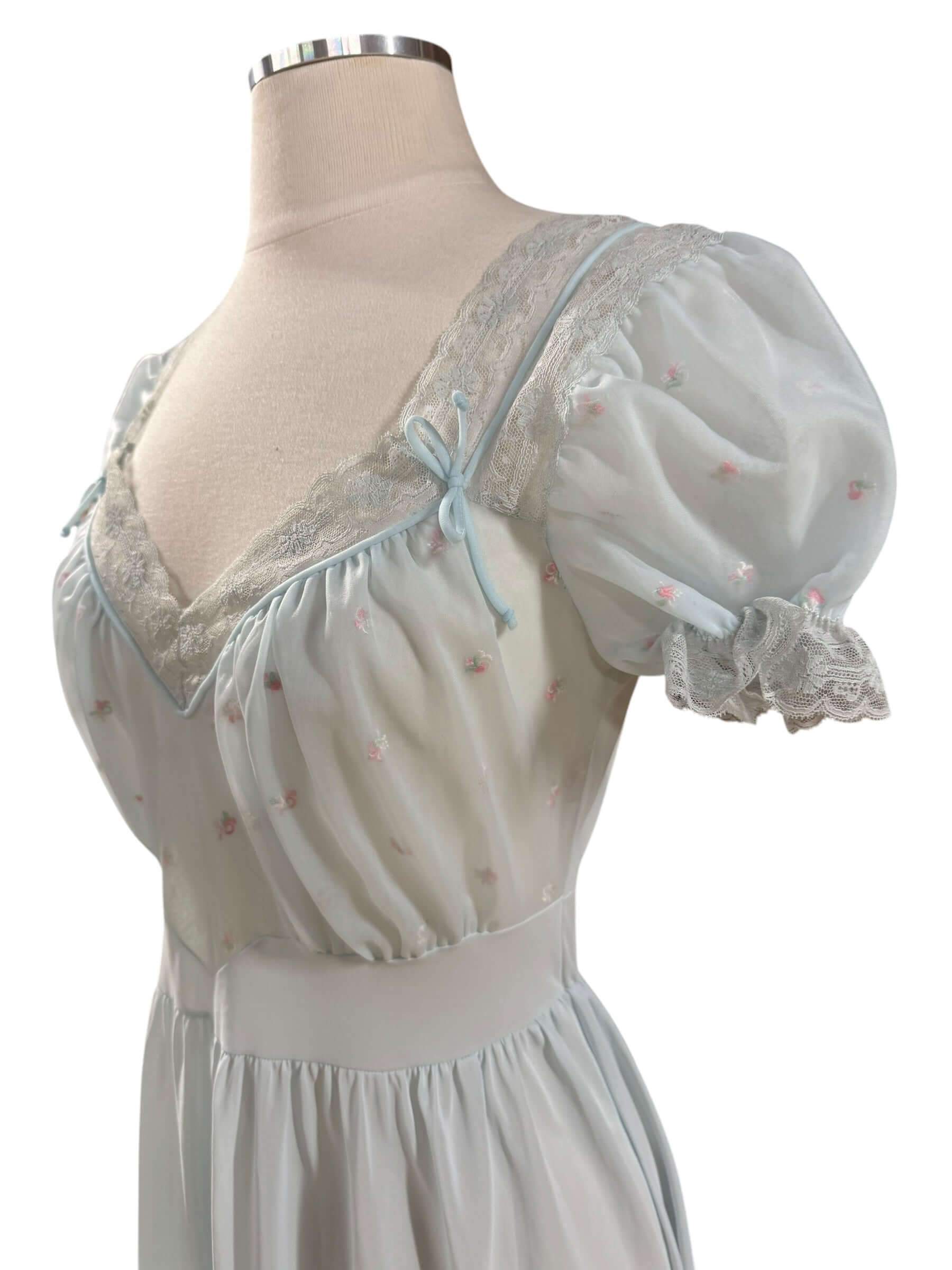 Side top view of 1970s Pale Blue Nightgown M