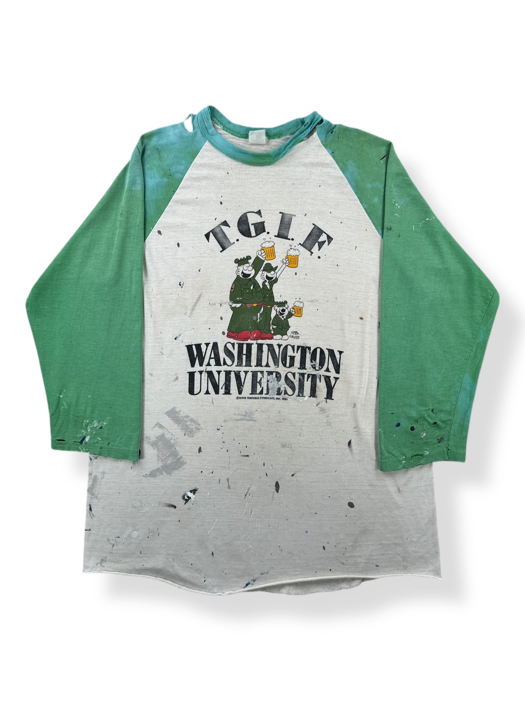 Front of Vintage Washington University Beetle Bailey Thrashed Raglan Tee SZ L