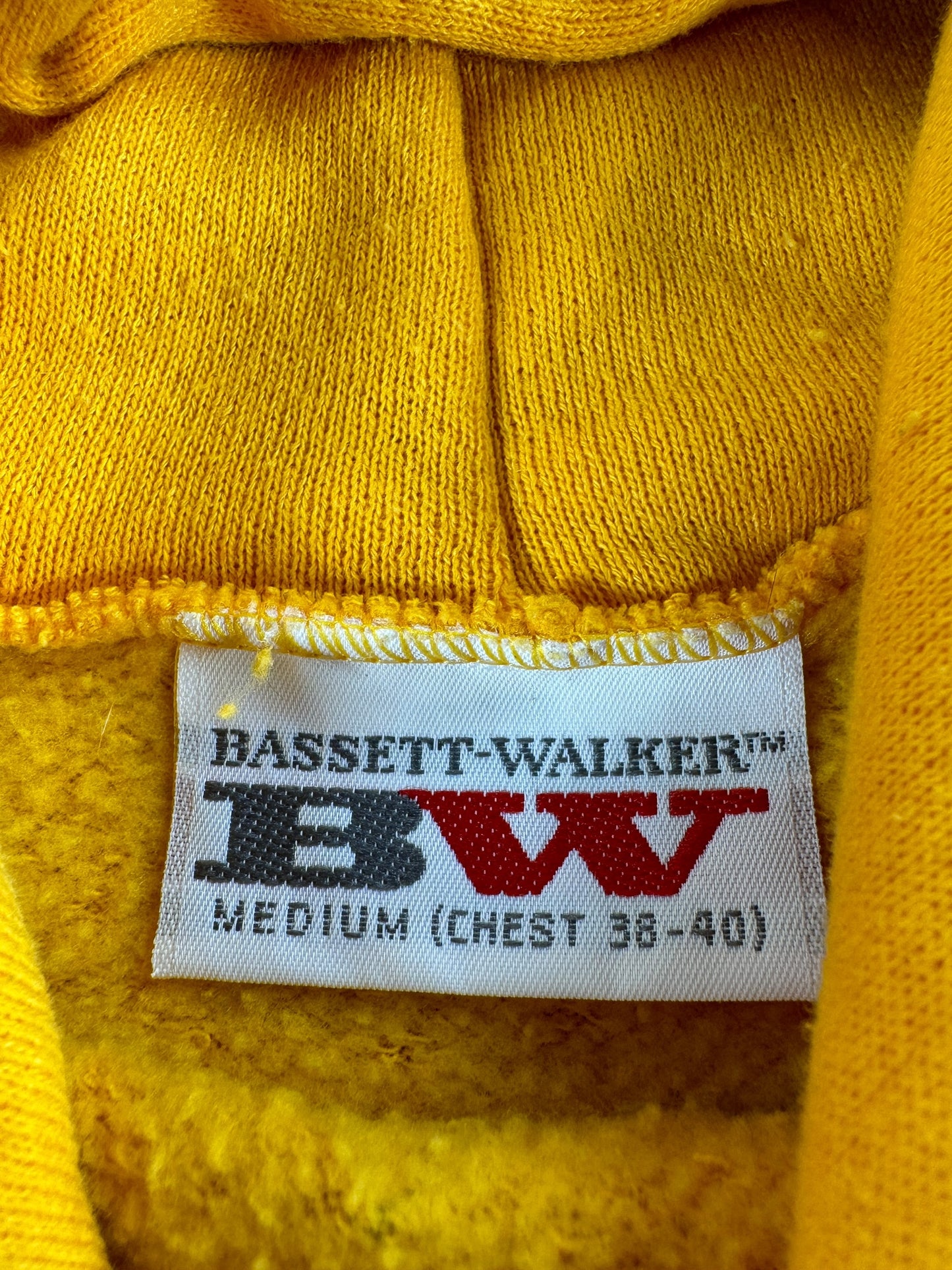 Tag on Vintage Yellow Commanders Hoodie SZ M