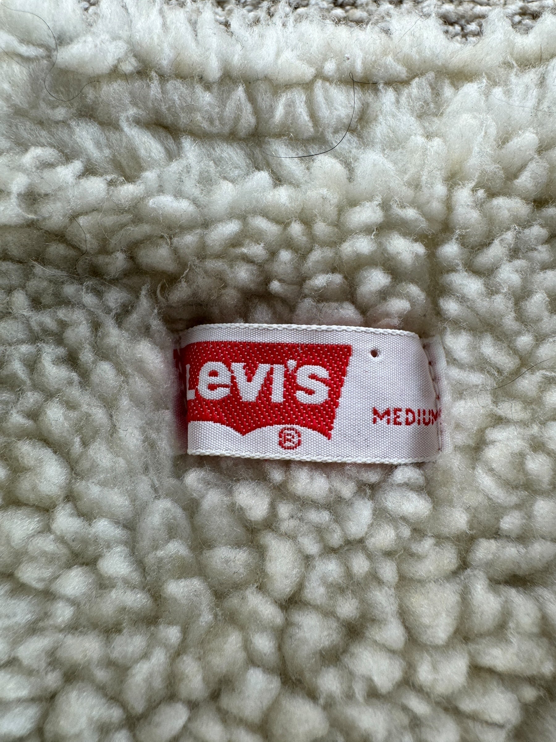 Label on Vintage Levi's Orange Tab Shearling Vest SZ M