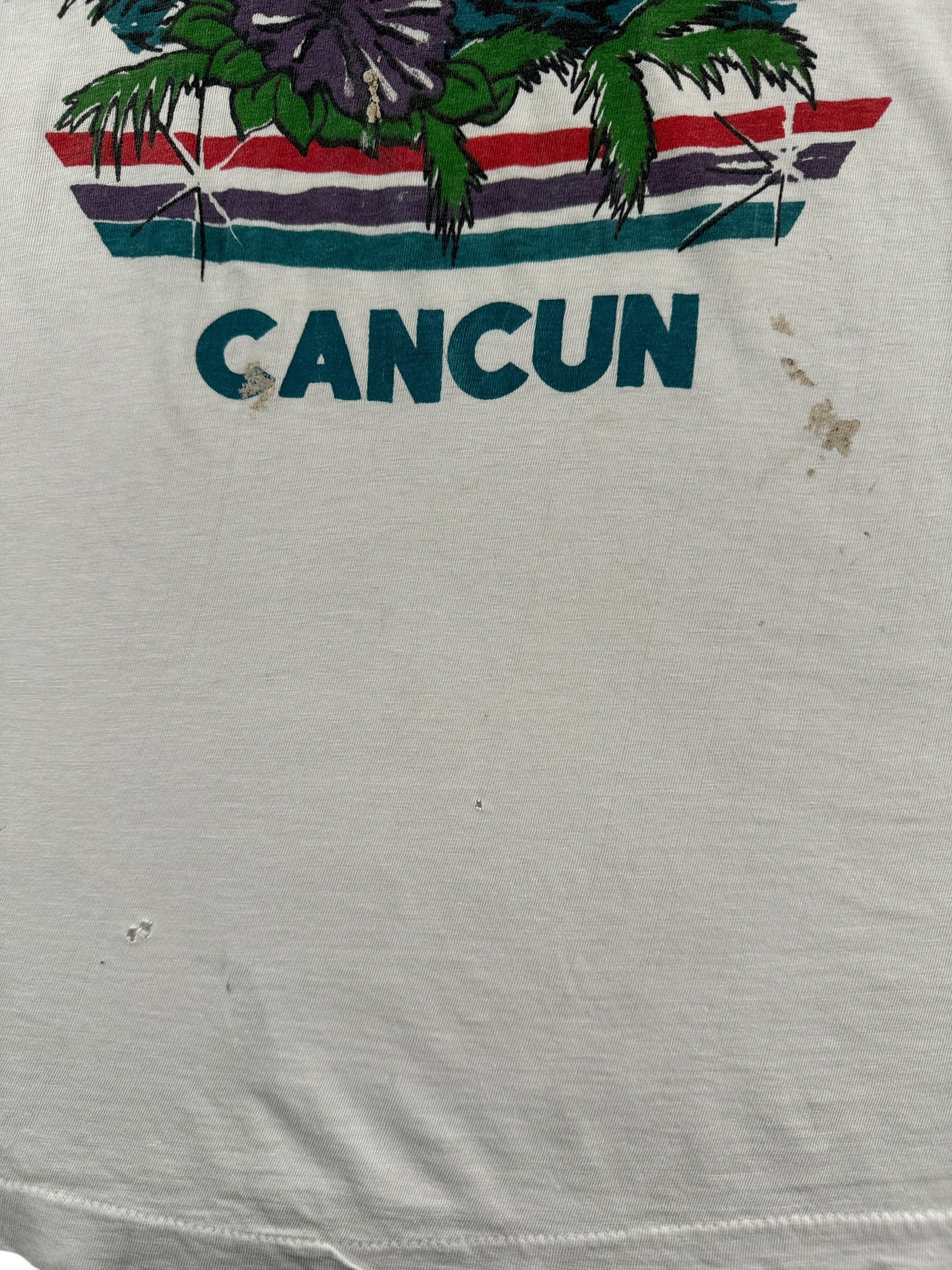 Paint Stains on Vintage Cancun Tourist Tee SZ M