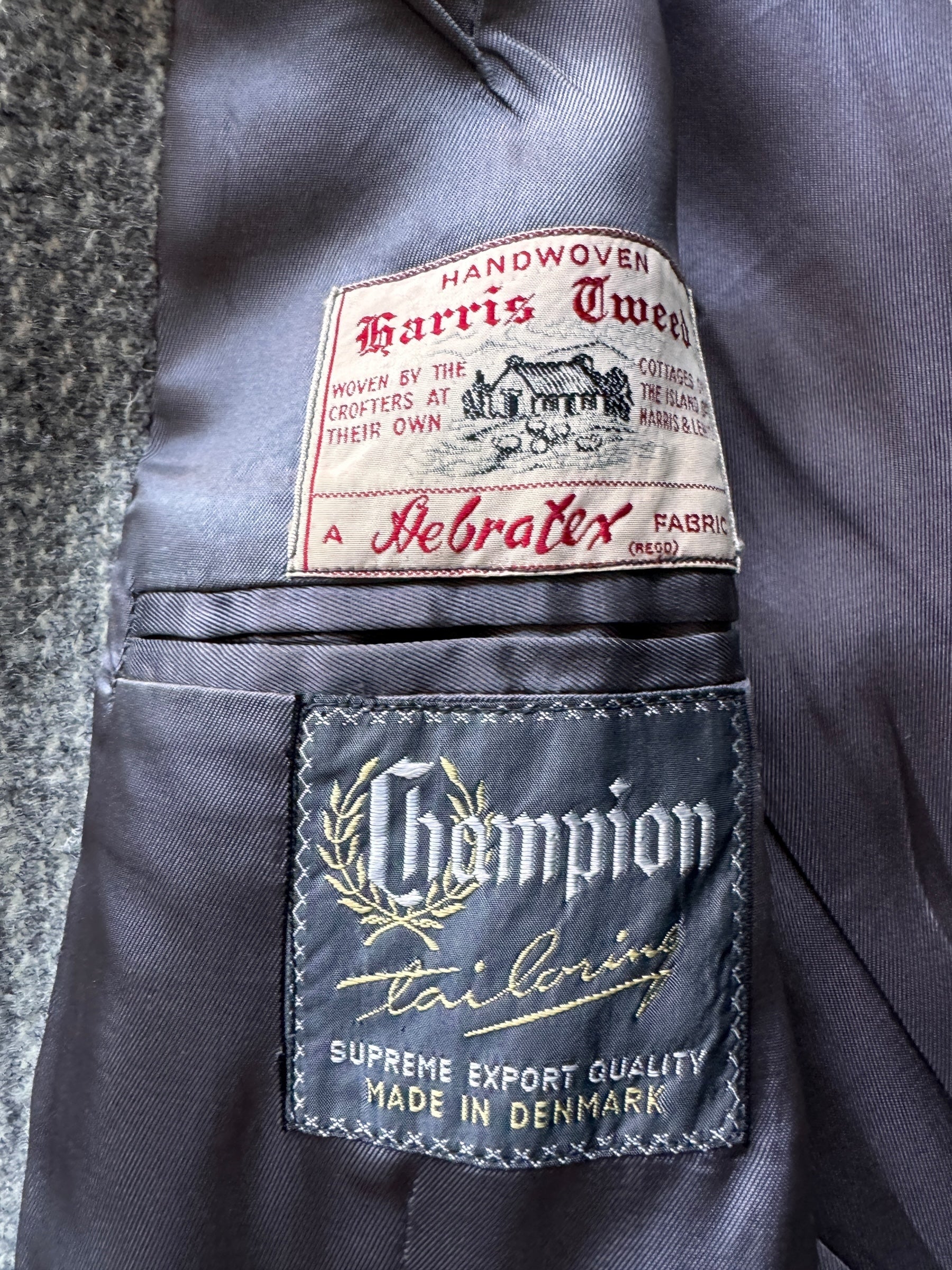 Label on Vintage Harris Tweed Jacket SZ S