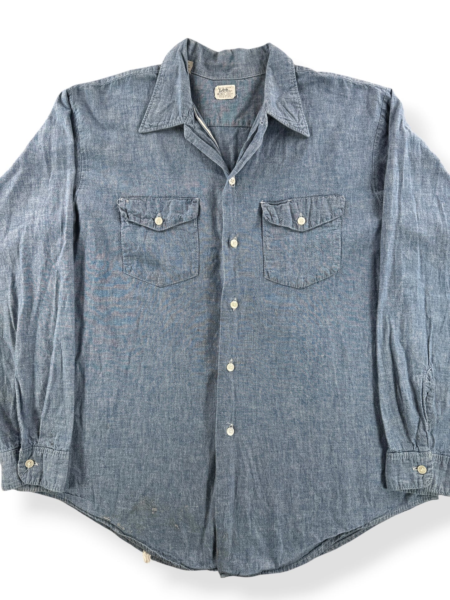 Front Close Up of Vintage Lee Union Made Cotton Selvedge Chambray SZ M