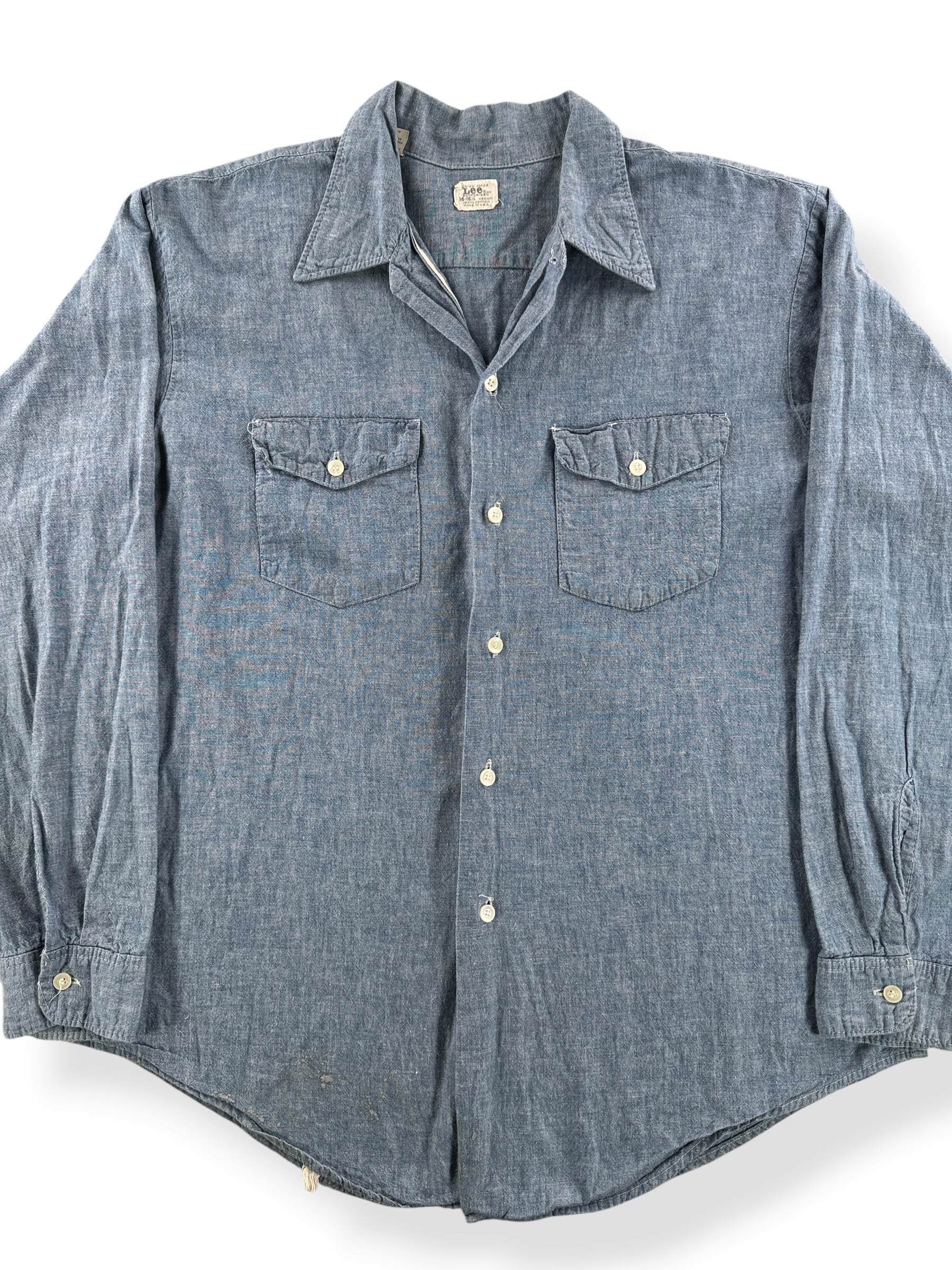 Front Close Up of Vintage Lee Union Made Cotton Selvedge Chambray SZ M