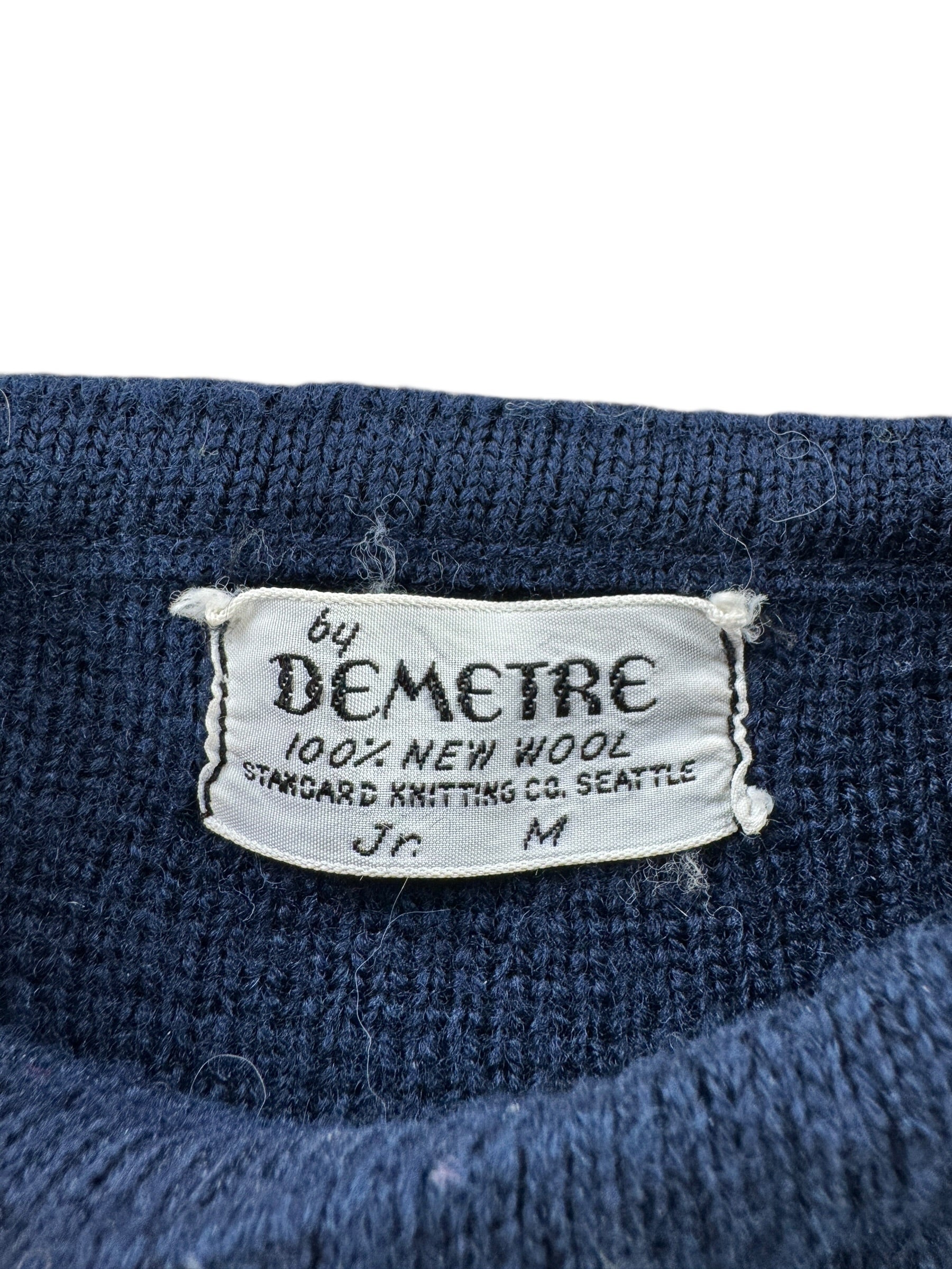 Label on Vintage Navy & Red Demetre Seattle Ski Sweater SZ Kids M (Fits XS)