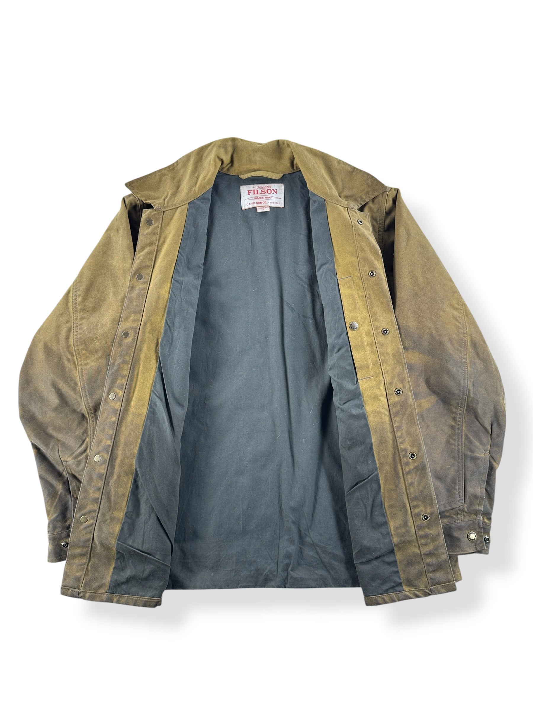 Inside of Filson Lined Tin Cloth Cruiser SZ L