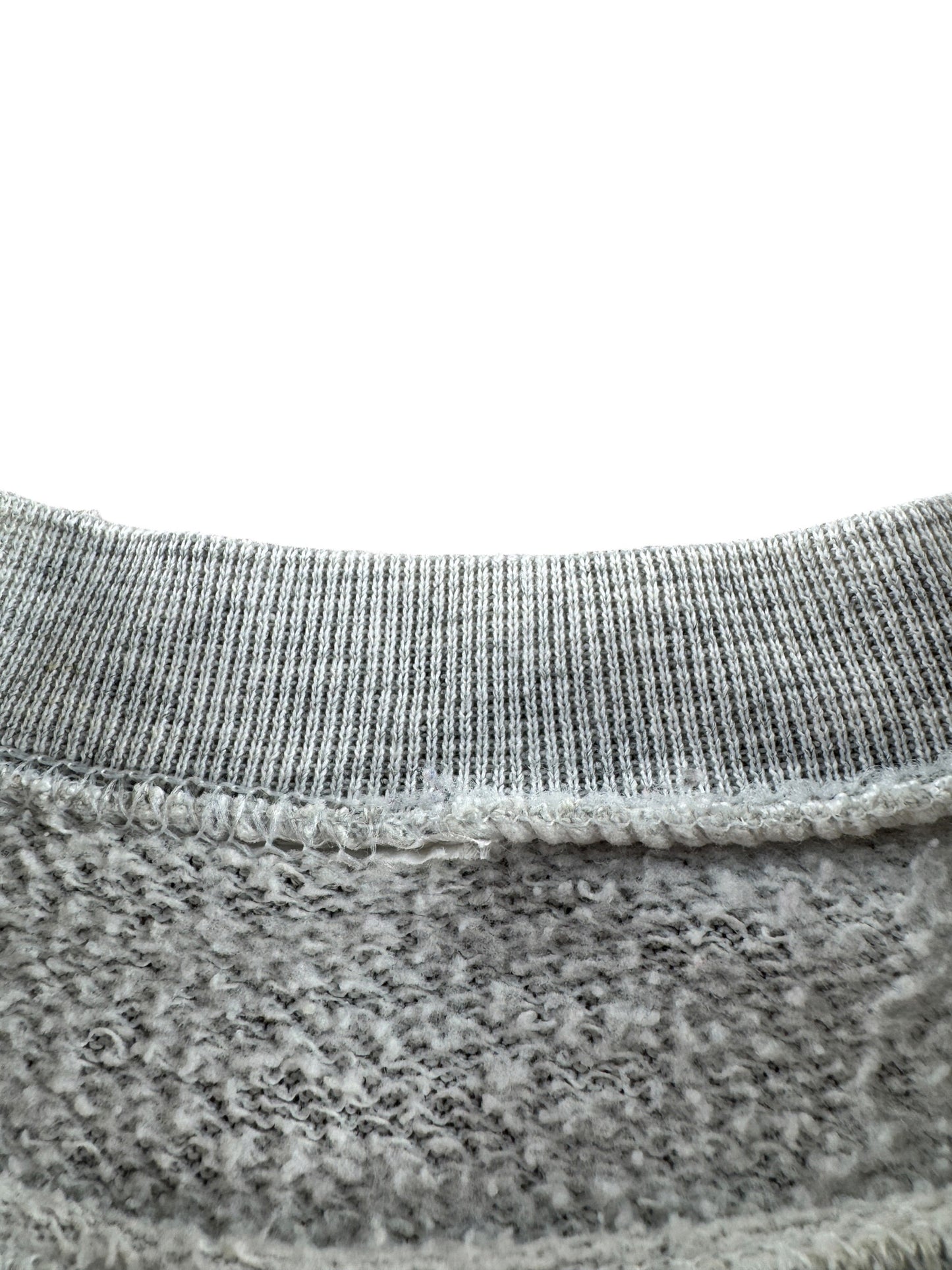 Missing Tag on Vintage University of Germany Munich Crewneck SZ M