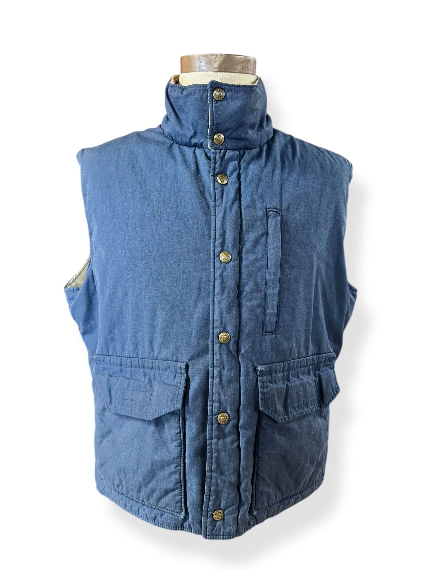 Front view of 1980s Columbia Lightweight Vest L