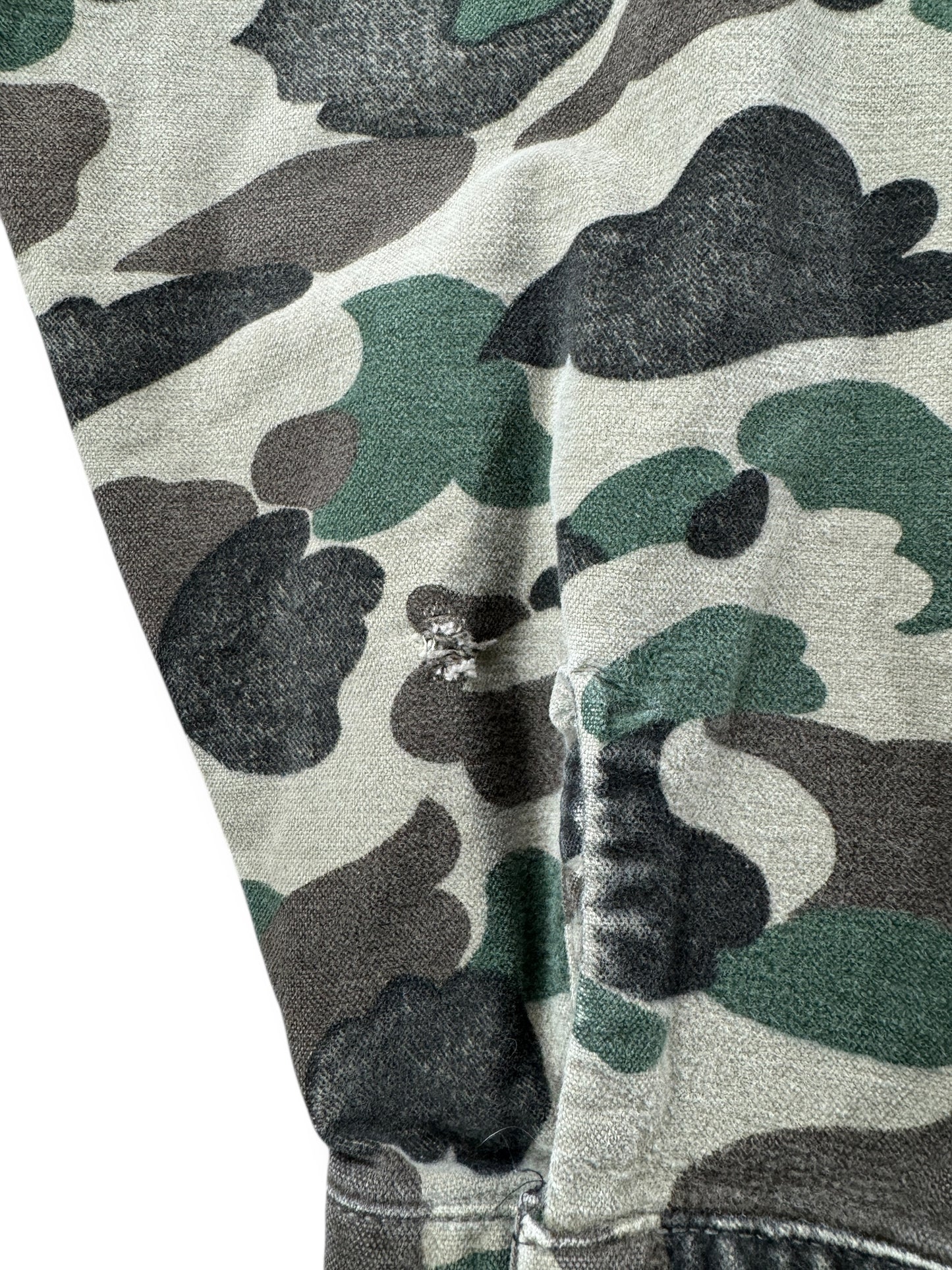 Hole on Vintage 5 Brother Camo Chamois Shirt SZ L