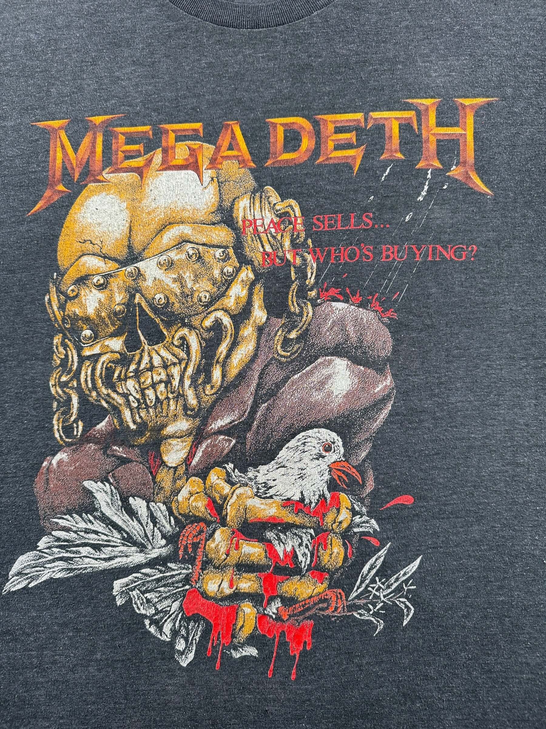 Graphic of Vintage 80s Megadeath Peace Sells Tee SZ M