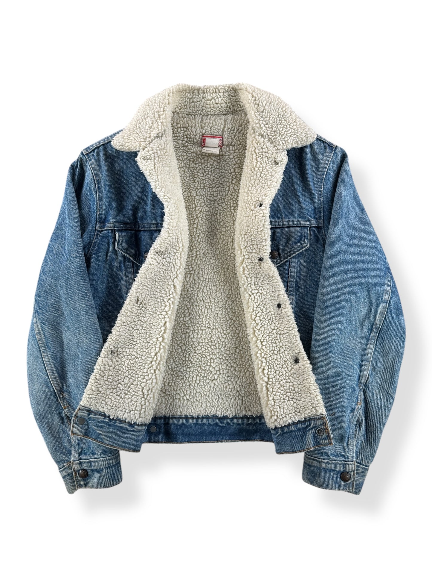 Inside of Vintage Levi's Sherpa Lined Denim Trucker Jacket SZ 40