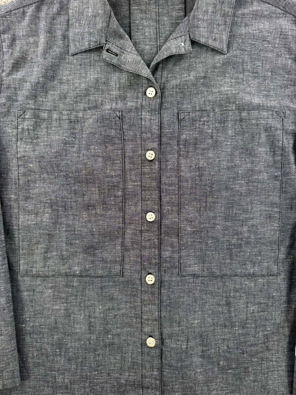 Button on Vintage Act III Deep Pocket Shirt SZ M